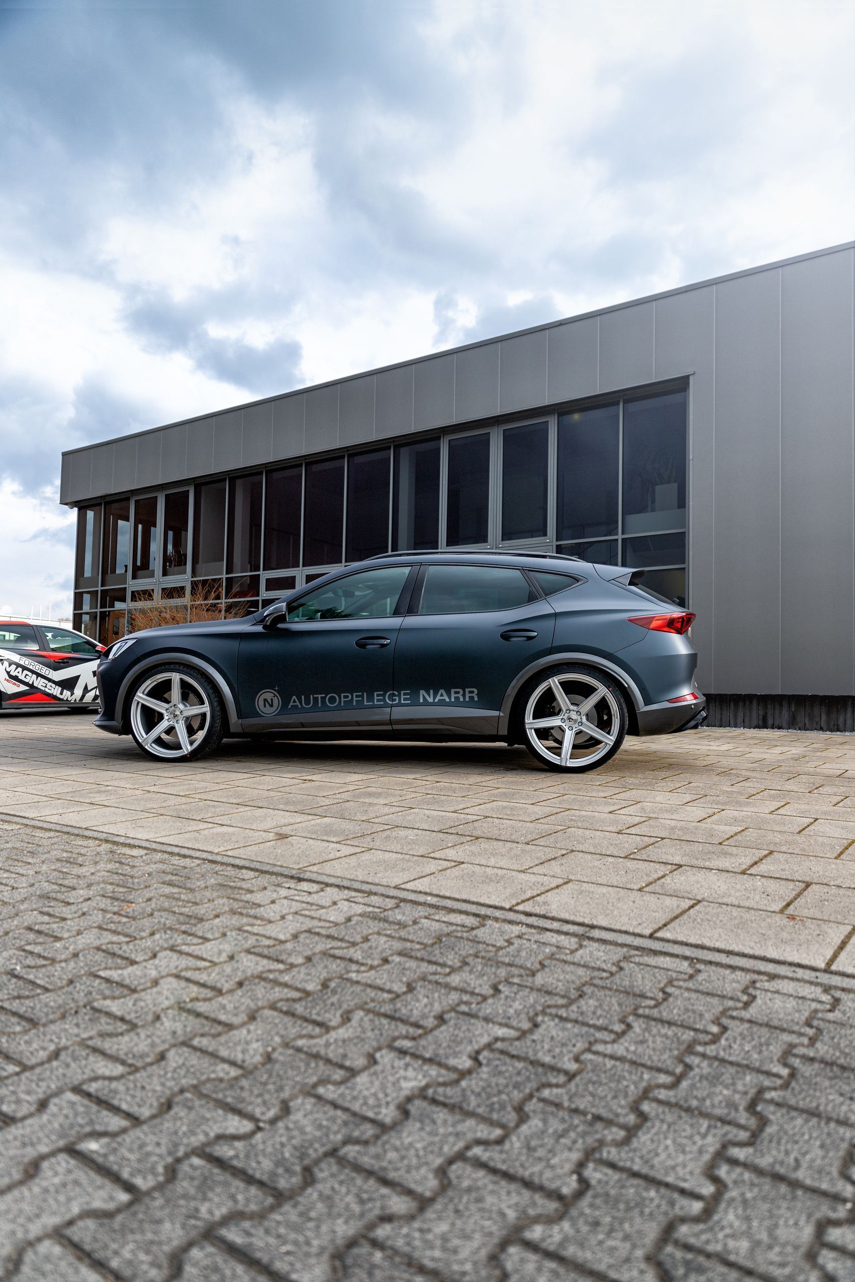 CUPRA Formentor KM with mbDESIGN DC 21 inch wheels