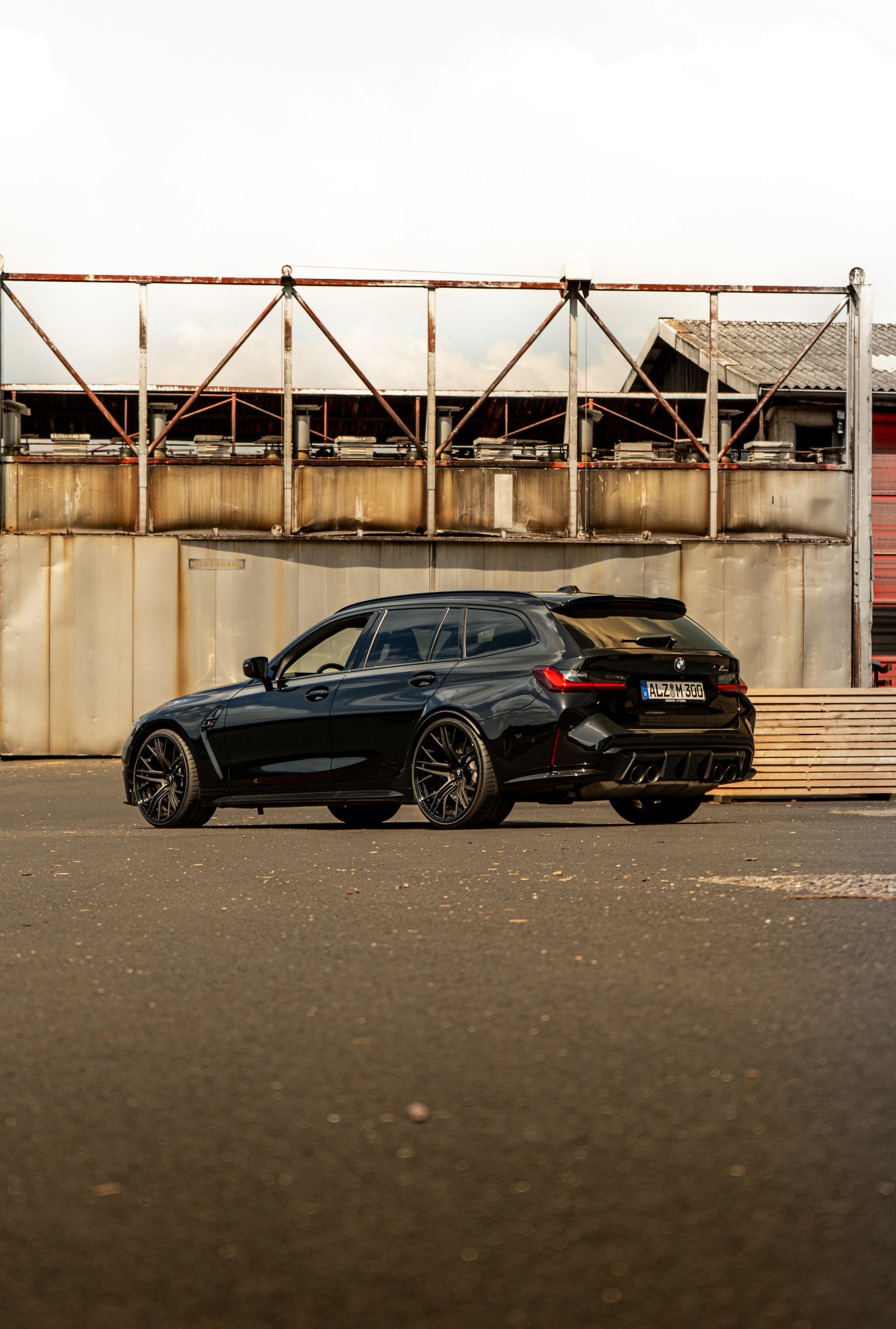 BMW M3 Touring with Forged Wheels - Performance & Style