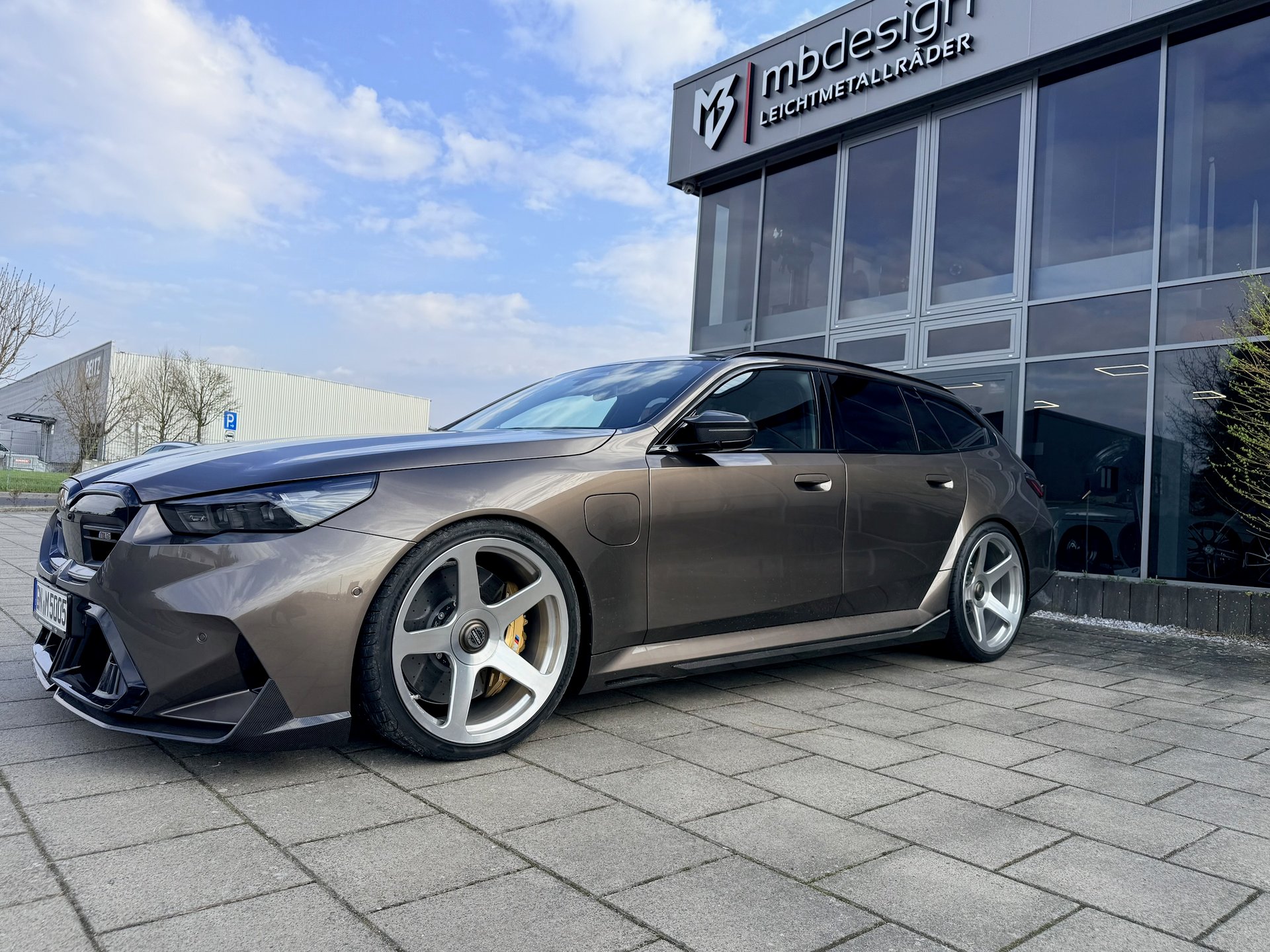 BMW M M5 Touring (G99) G9M 4.4 V8 Plug-in-Hybrid (M Drivers Package) JP Forged roh glänzend poliert