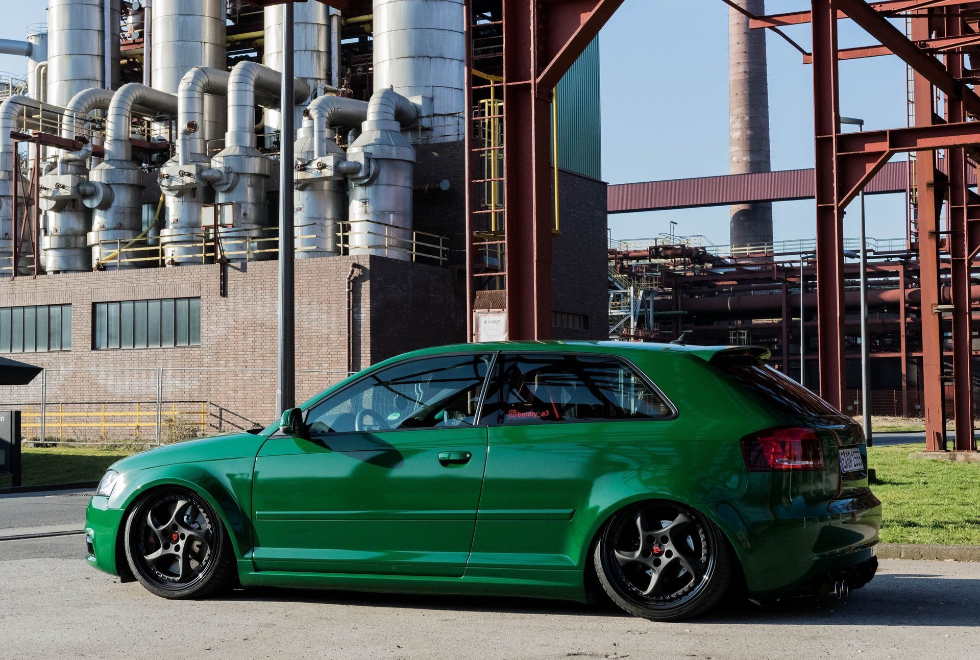 AUDI A3 8P - TURBO S schwarz stumpfmatt/schwarz glänzend