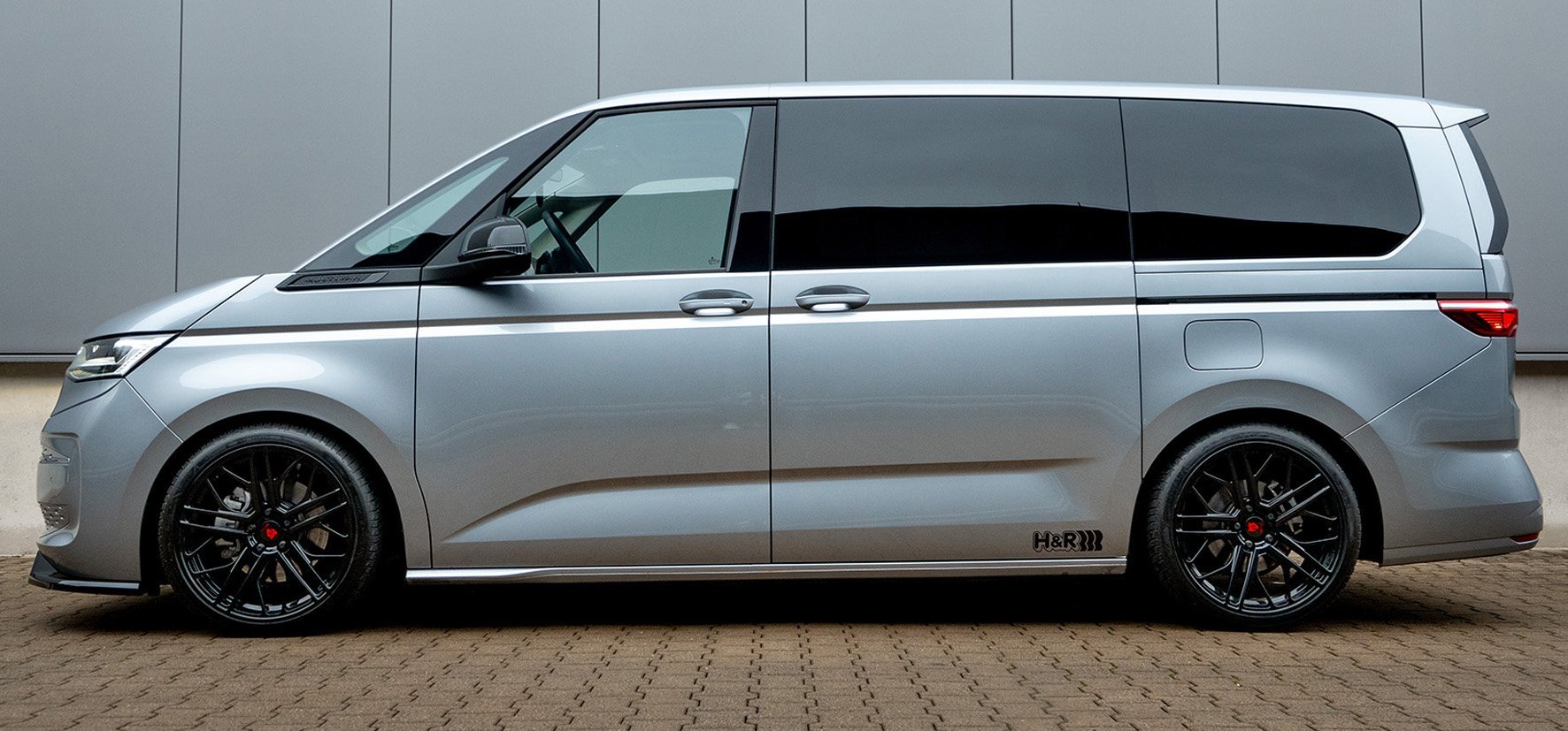 VW T7 Multivan mit 20 Zoll SF1 Felgen & H&R Gewindefahrwerk