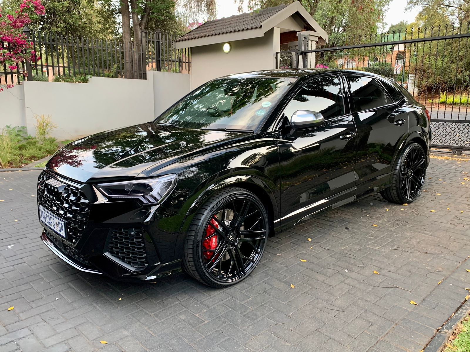 AUDI RS Q3 F3