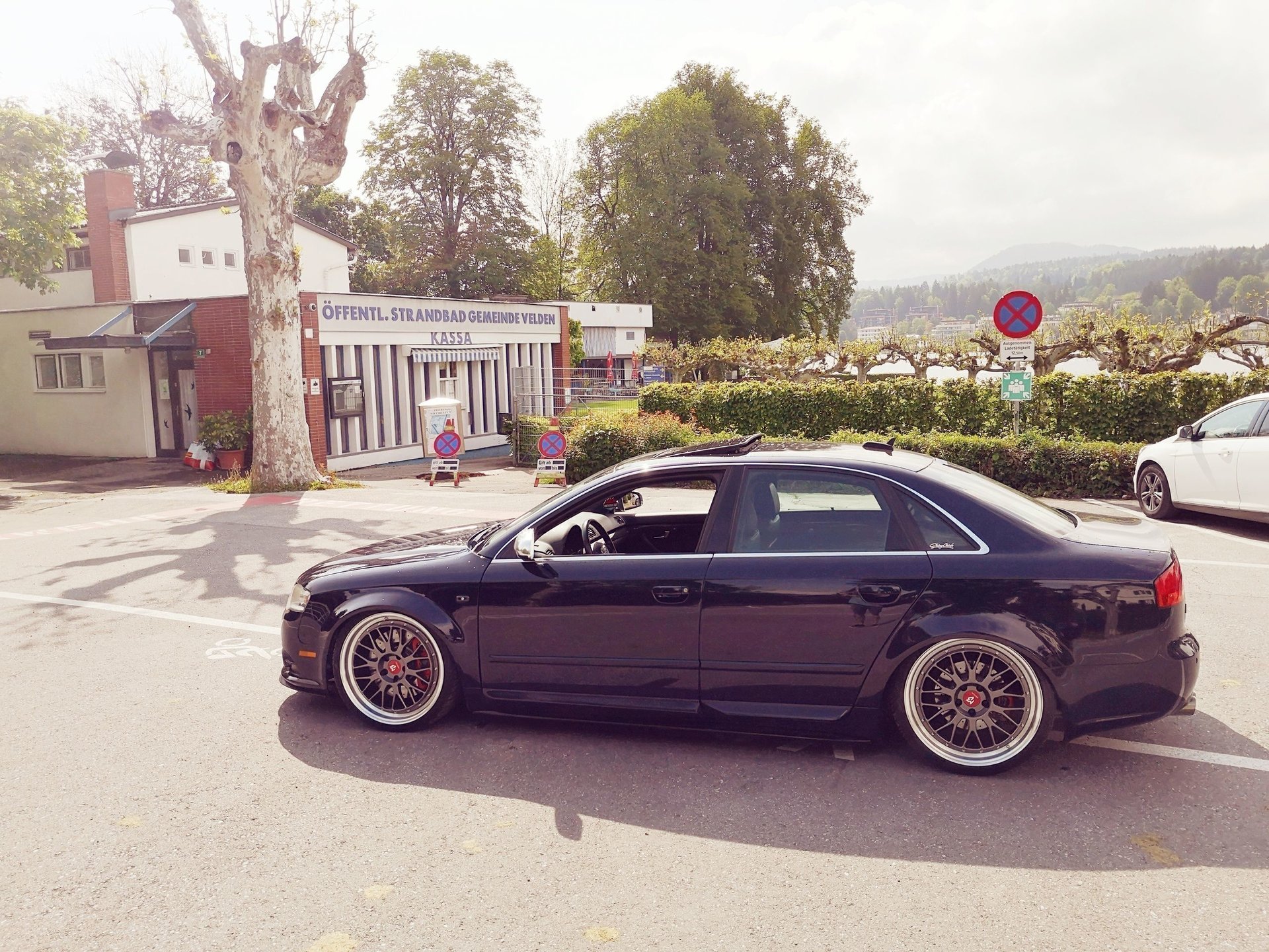 AUDI S4 8E - LV1 grau glänzend poliert