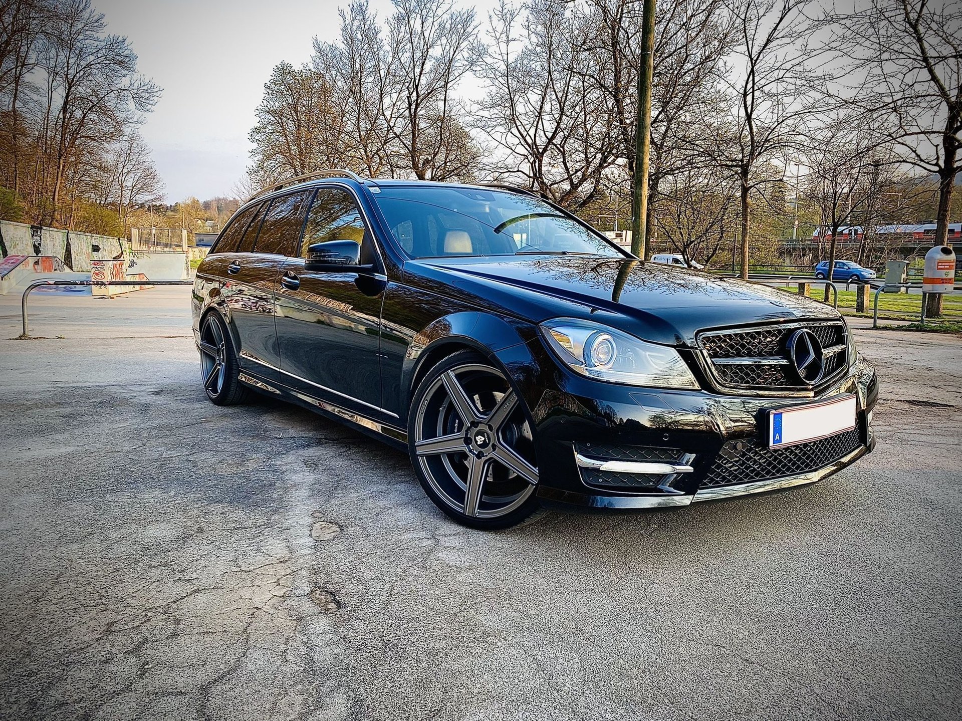 MERCEDES-BENZ C-Klasse T-Modell 204K - KV1 grau matt