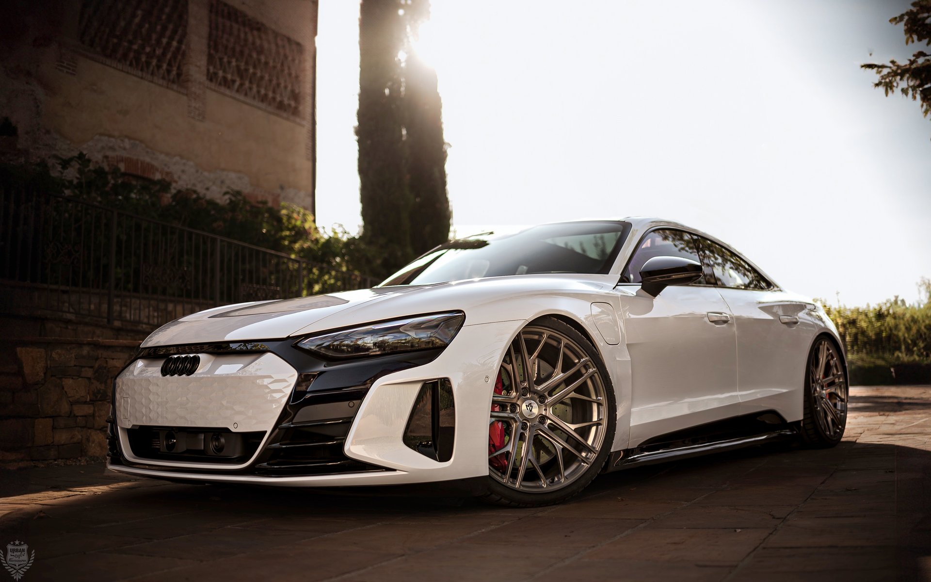AUDI e-tron GT Quattro mit 22 Zoll mbDESIGN Felgen