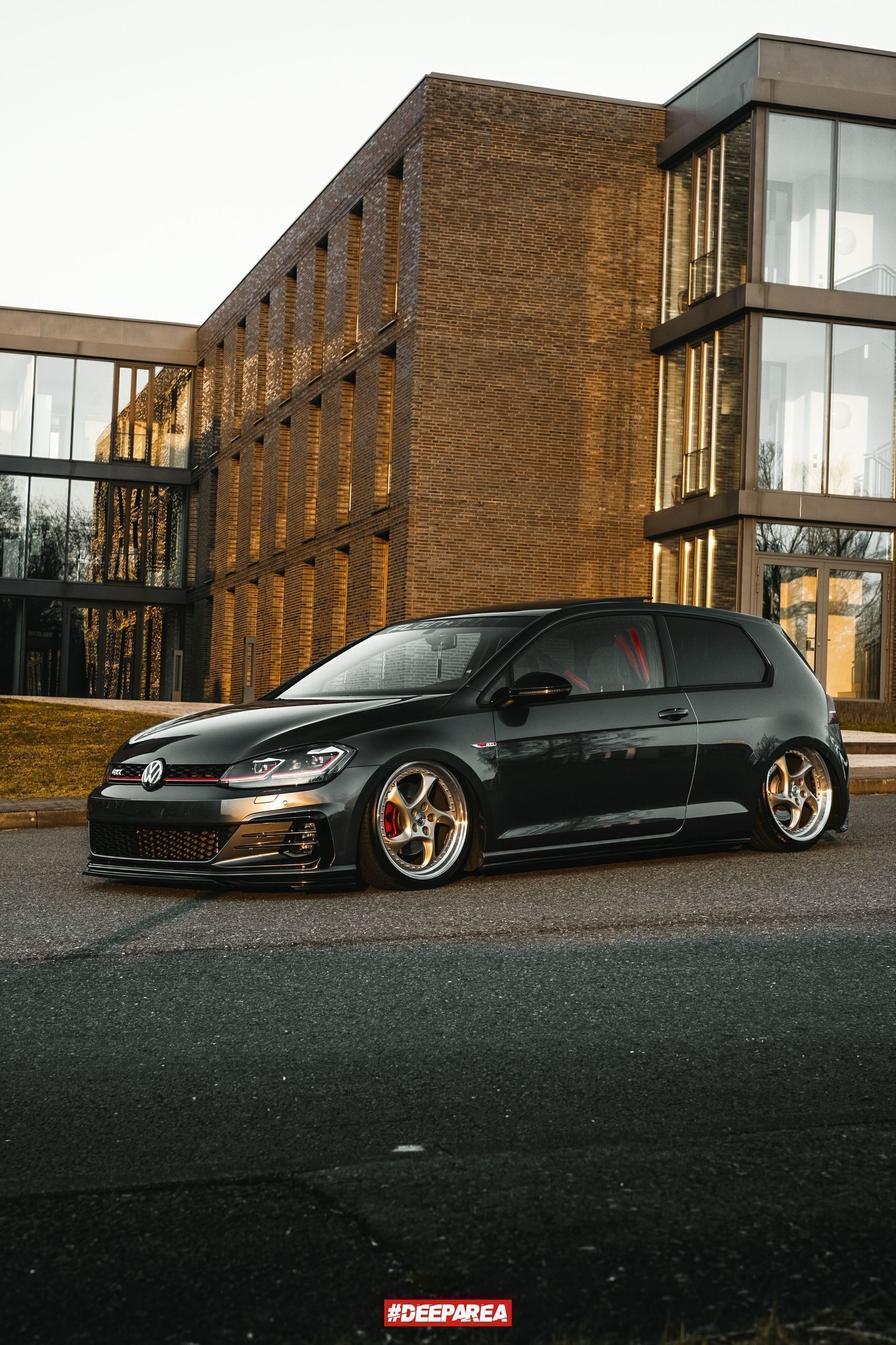 VOLKSWAGEN Golf 7 AU TURBO champagner glänzend poliert