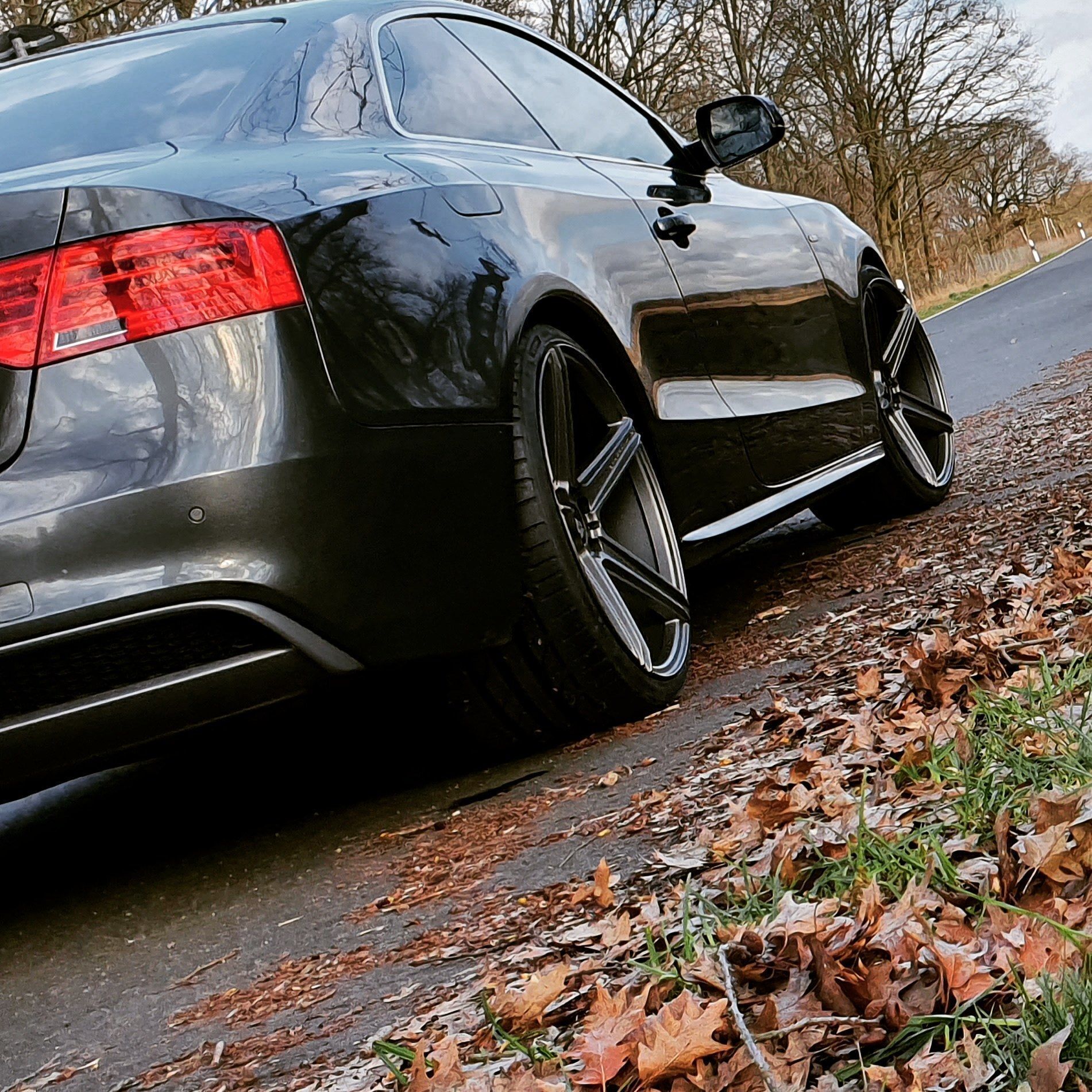 AUDI A5 Cabrio B8 KV1 grau matt