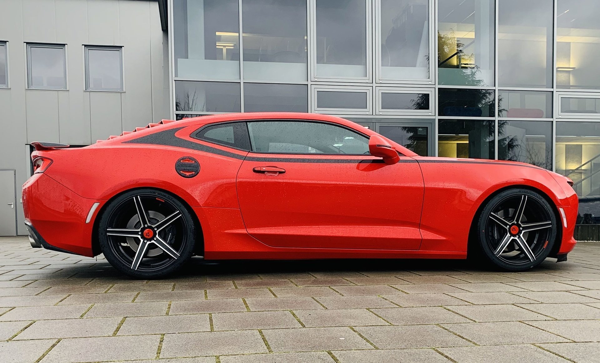 CHEVROLET Camaro Cabrio A1XC - KV1 schwarz glänzend poliert
