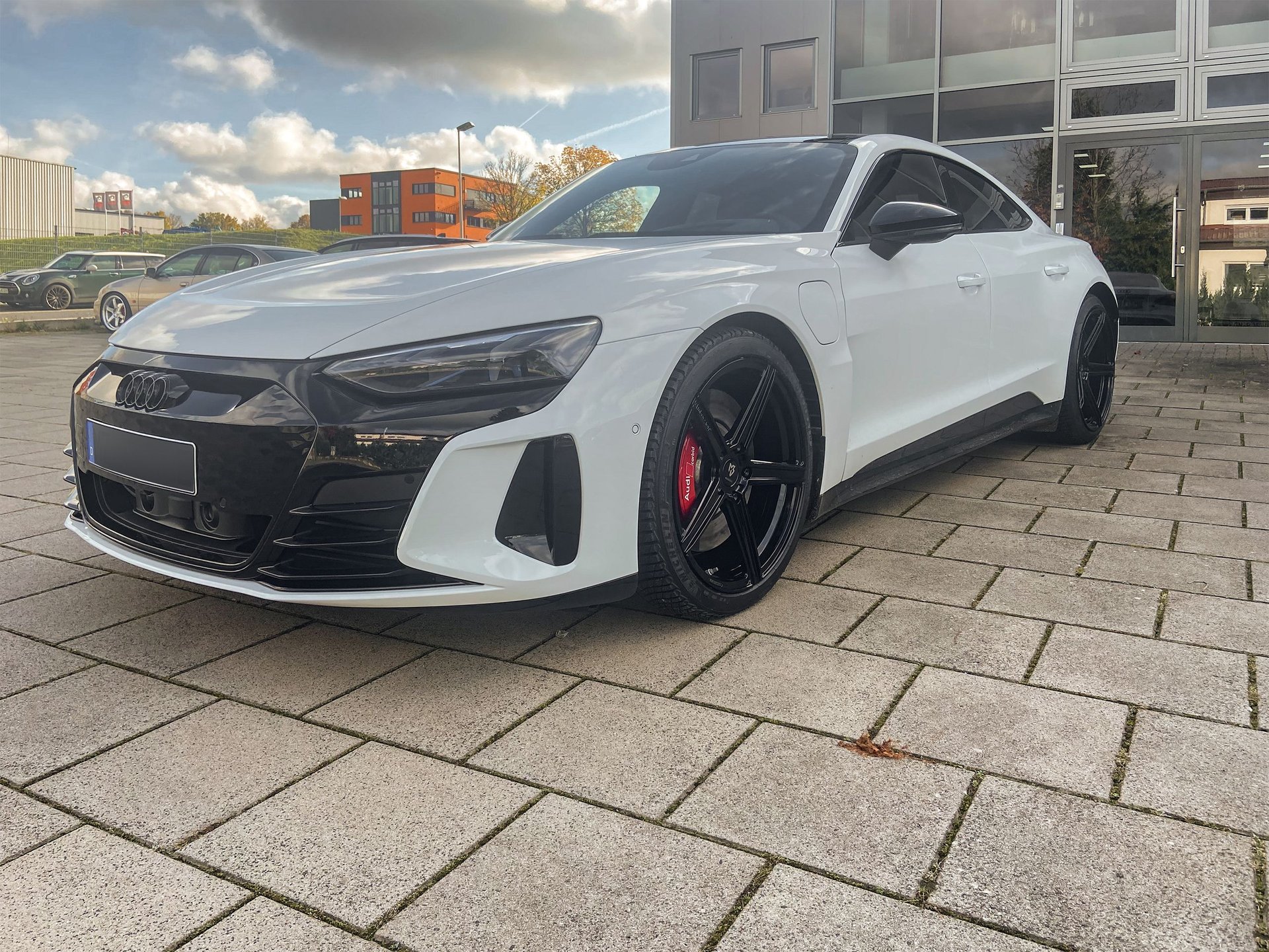 AUDI RS e-tron GT FW - KV1 S schwarz glänzend