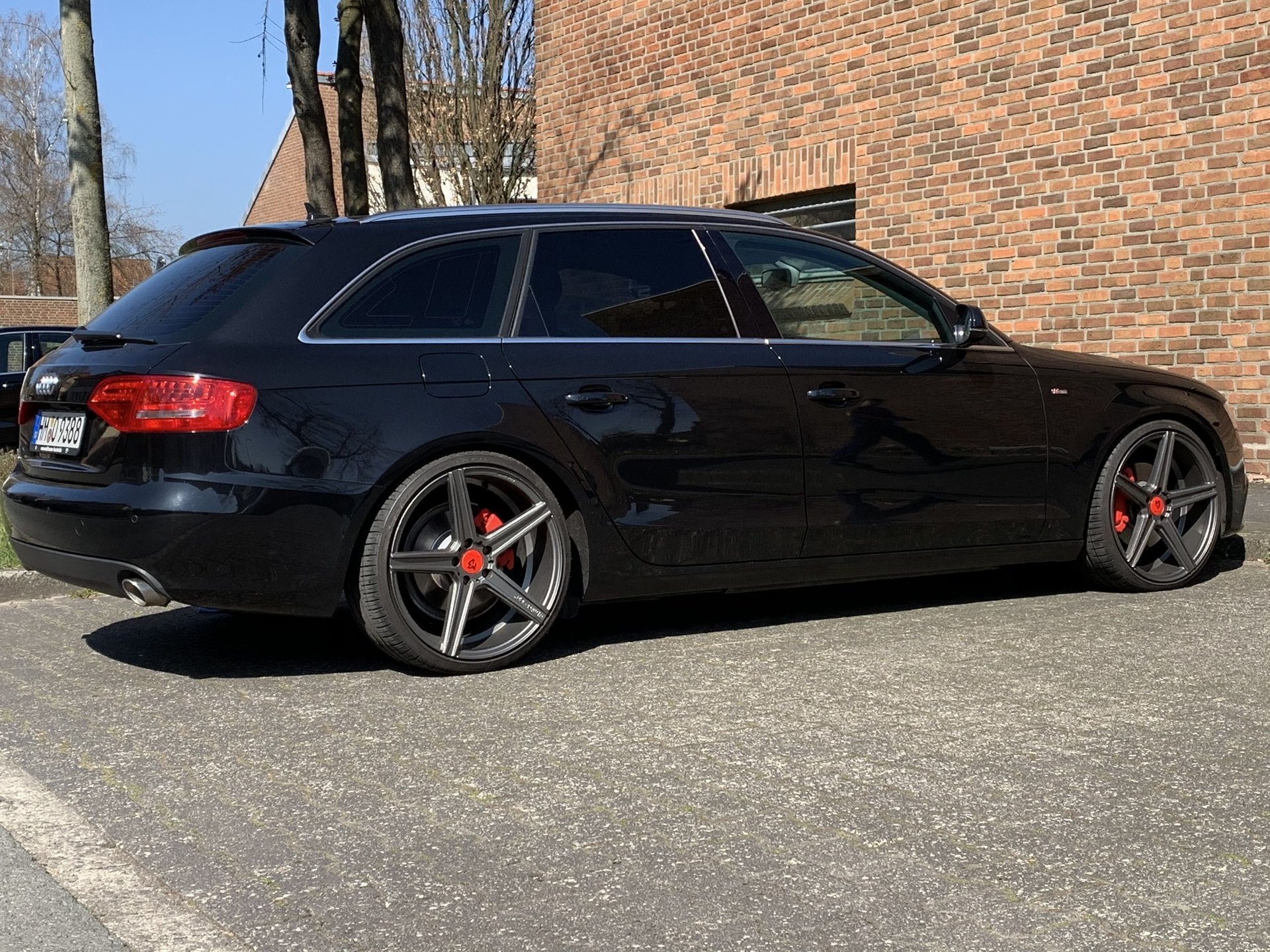 AUDI A4 B8 - KV1 grau matt