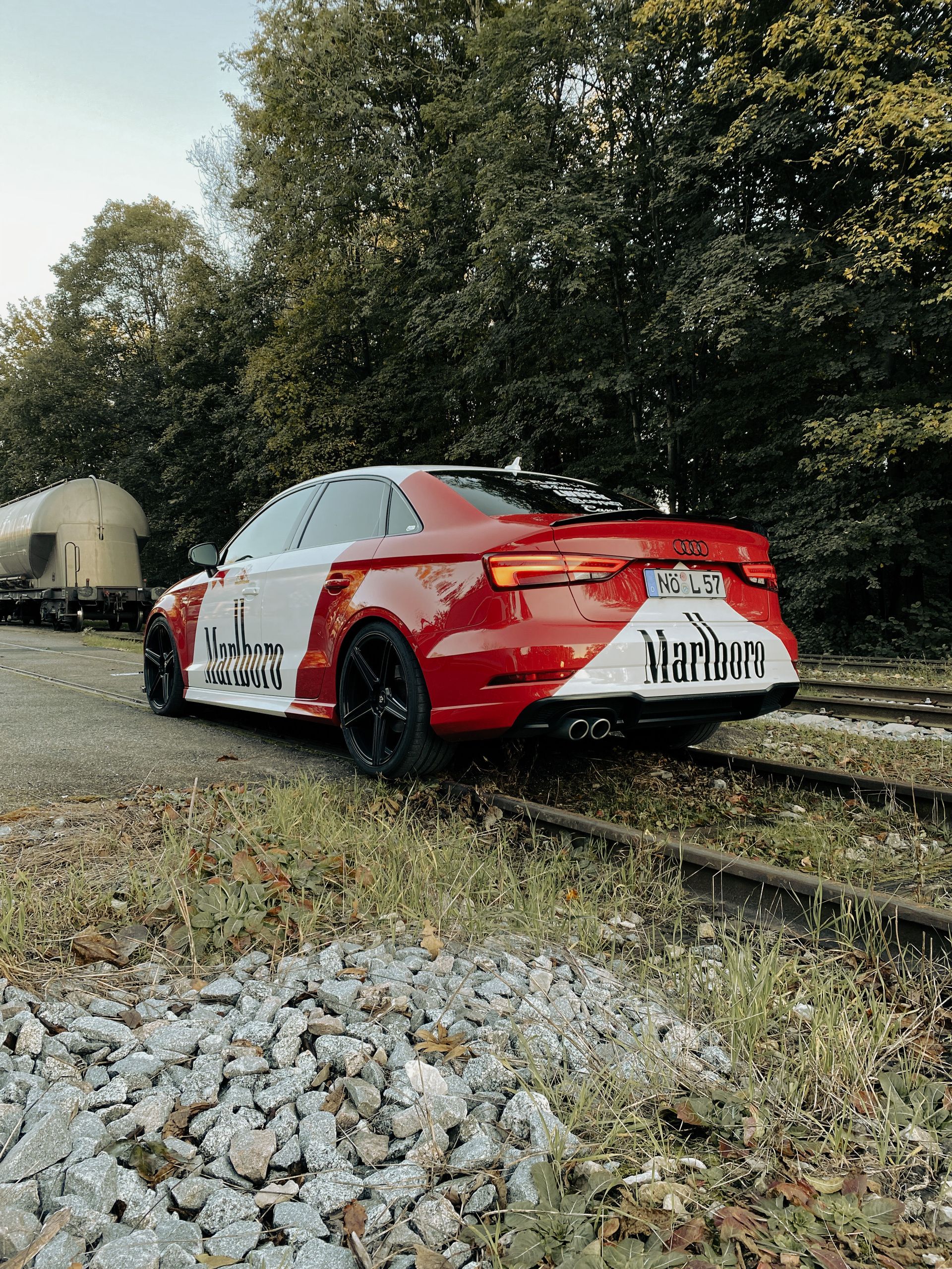 AUDI A3 Cabrio 8V KV1 schwarz glänzend