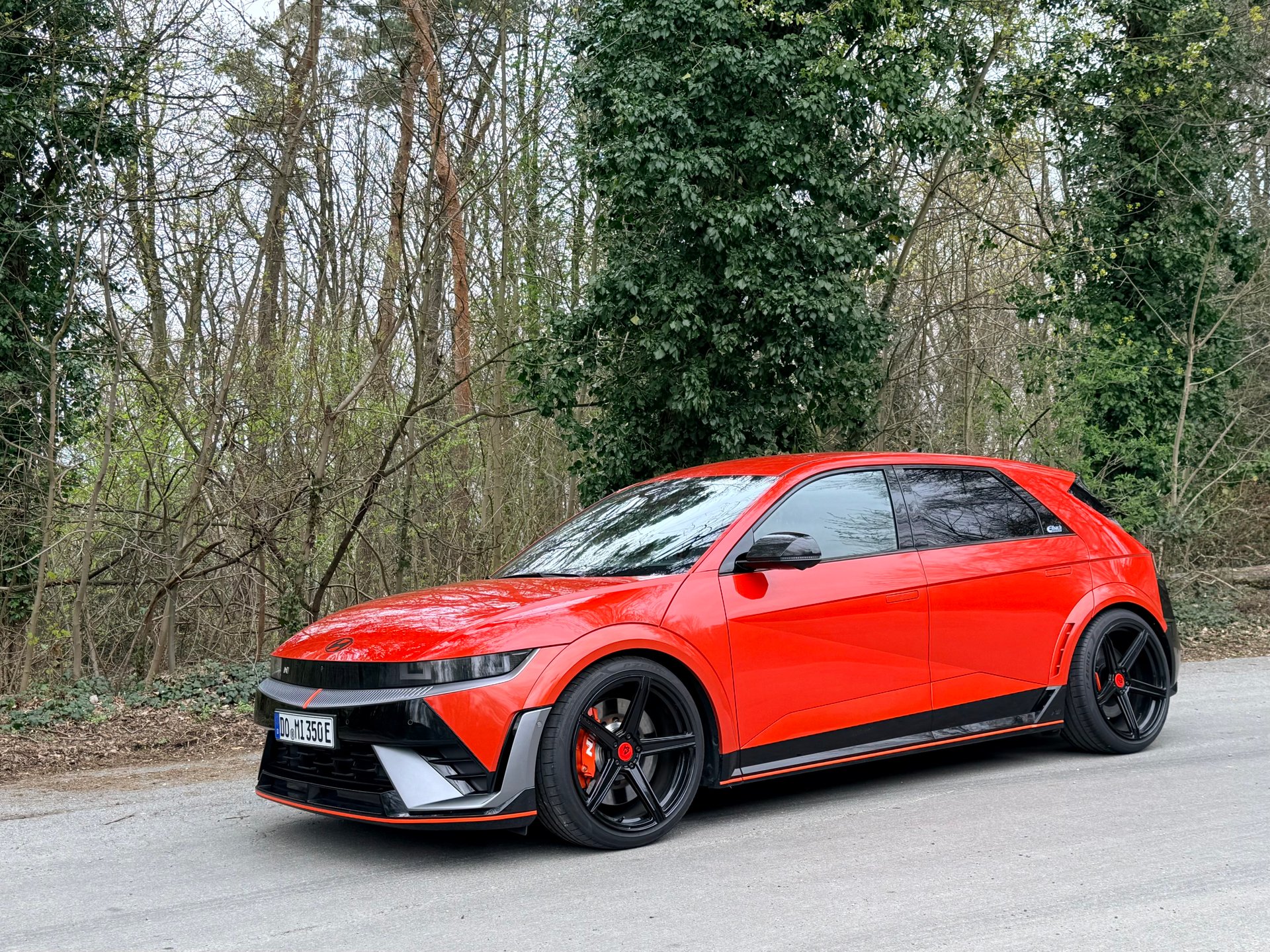 HYUNDAI IONIQ 5 N with KV1 S Wheels