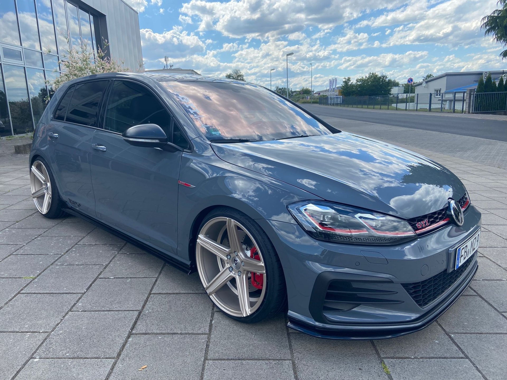 VOLKSWAGEN Golf 7 AU - KV1 unlackiert