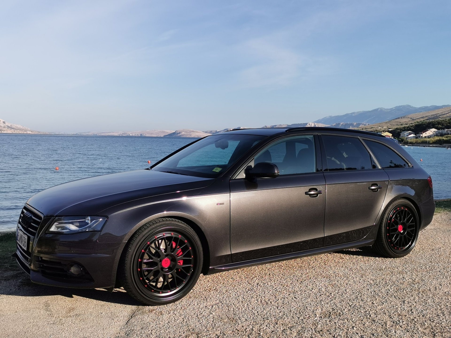 AUDI A4 B8 - LV1 black matt