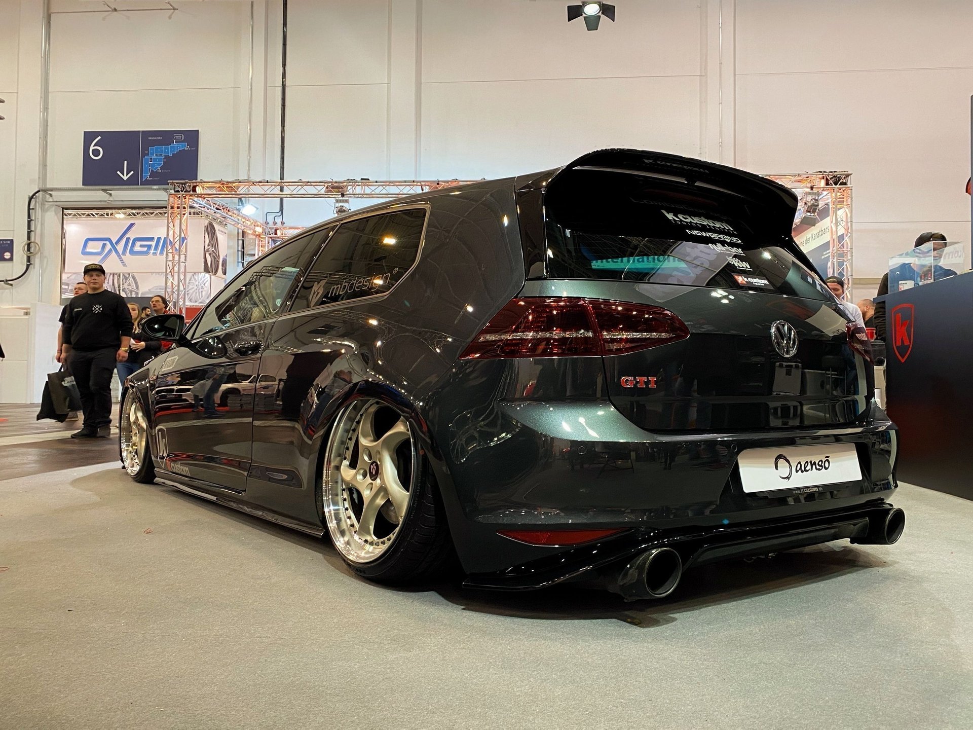 VOLKSWAGEN Golf 7 AU - TURBO champagner glänzend poliert