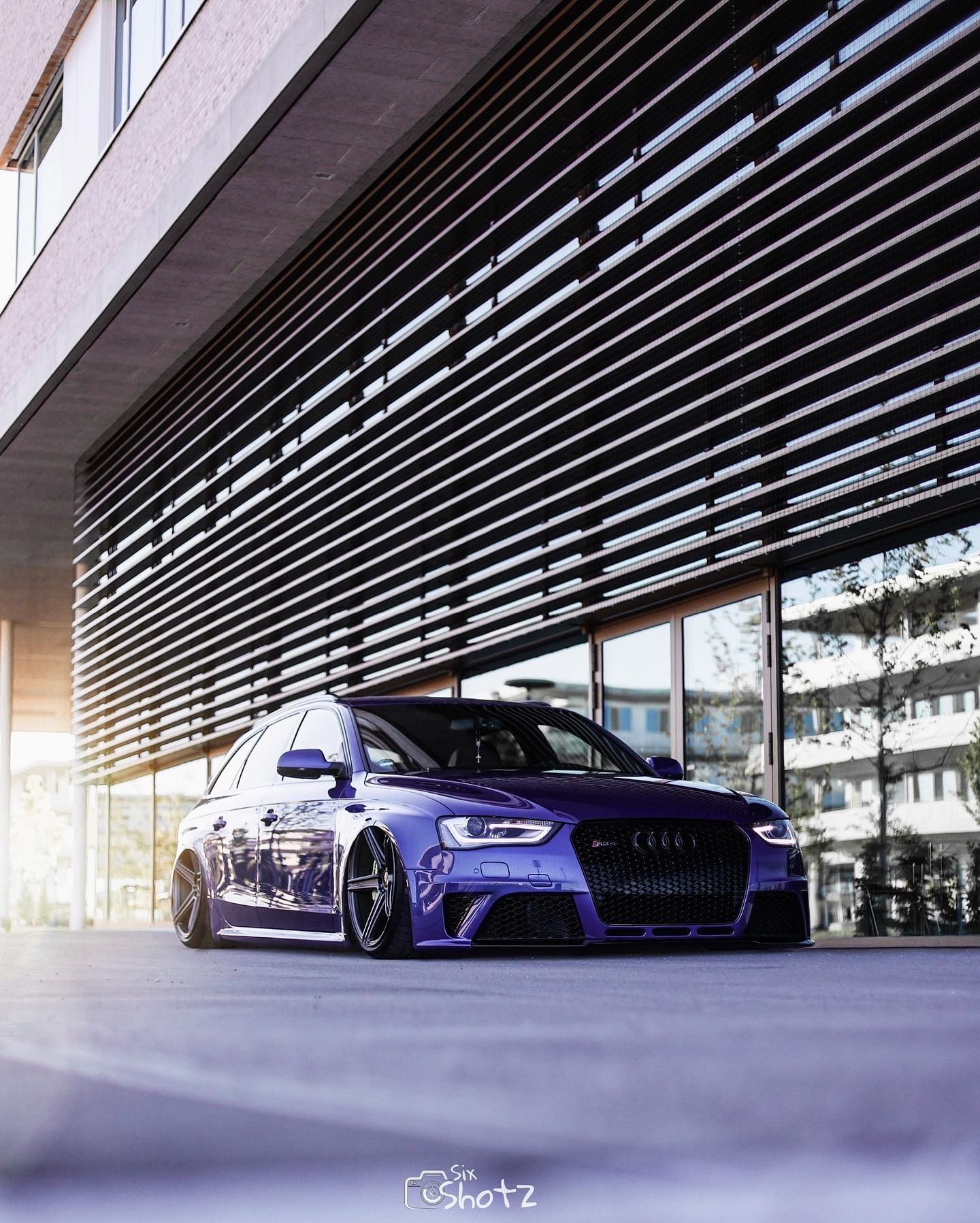 AUDI RS4 Avant B8 KV1 grau matt