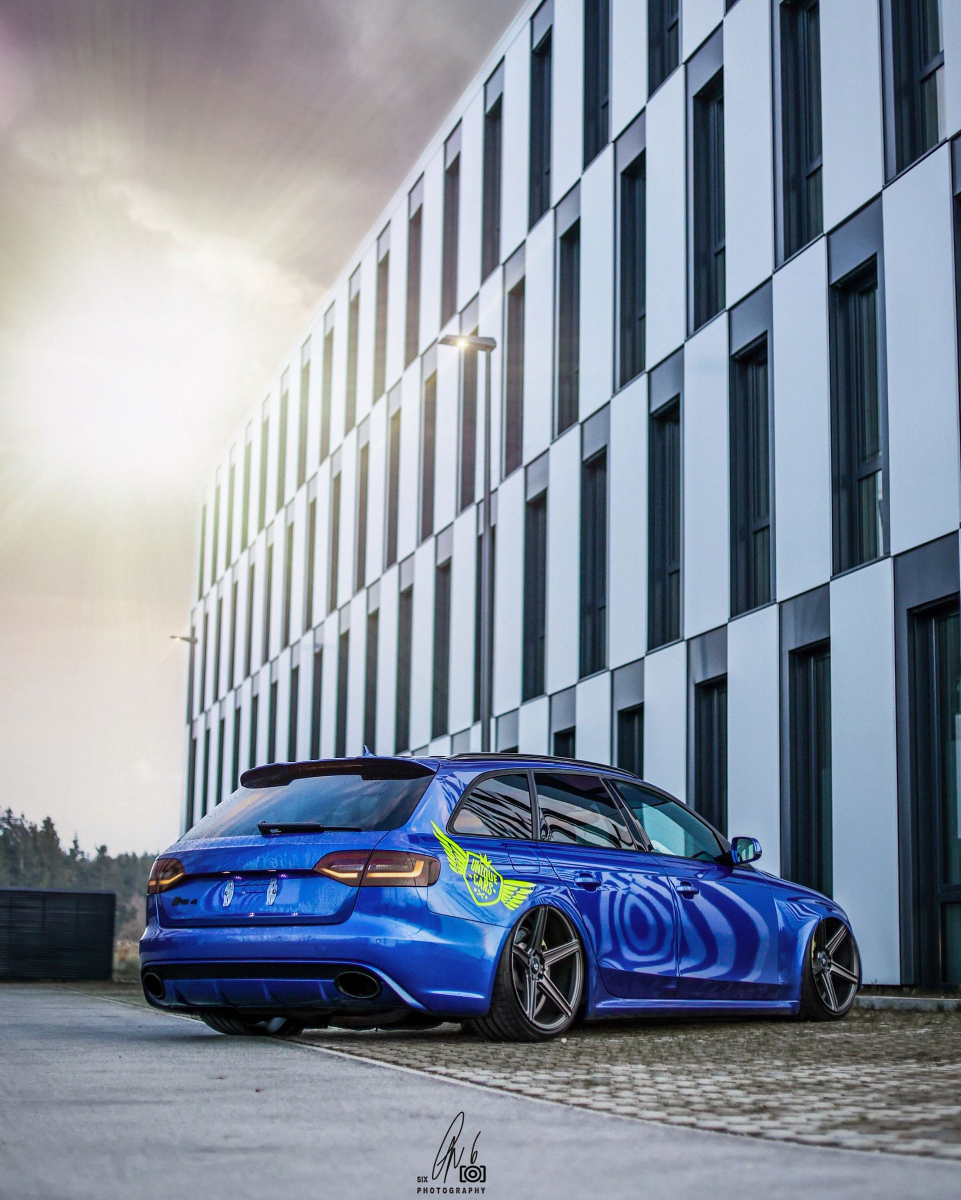 AUDI RS4 Avant B8 KV1 grau matt