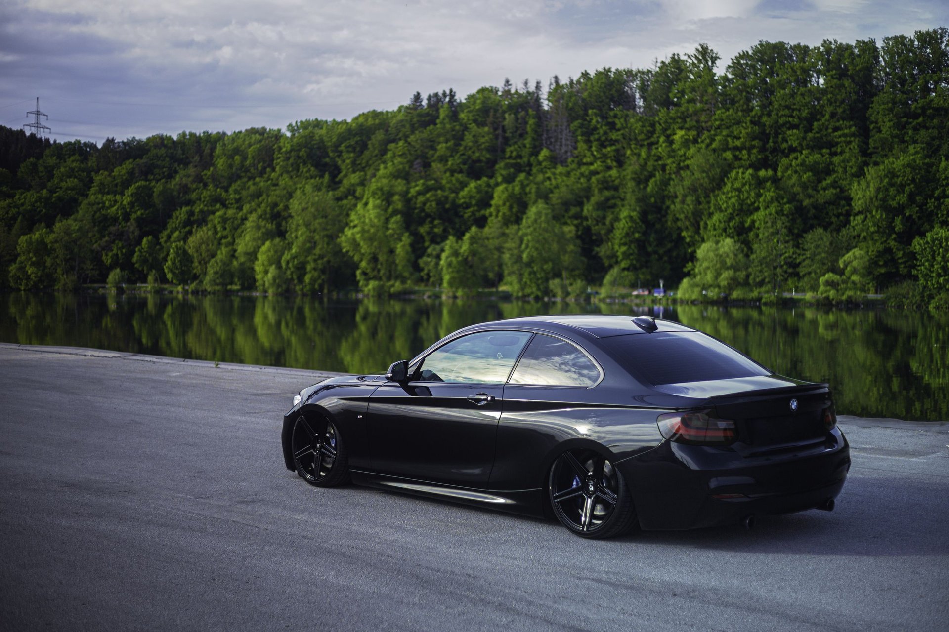BMW 2er Coupe 1C - KV1 schwarz glänzend
