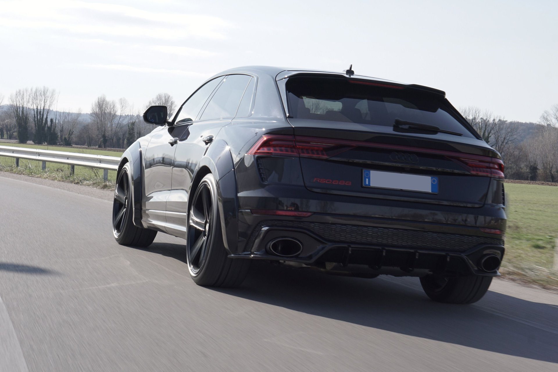 AUDI RS Q8 4L KV1 schwarz glänzend