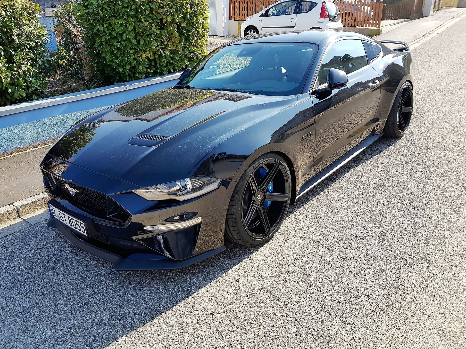 FORD Mustang LAE - KV1 schwarz glänzend