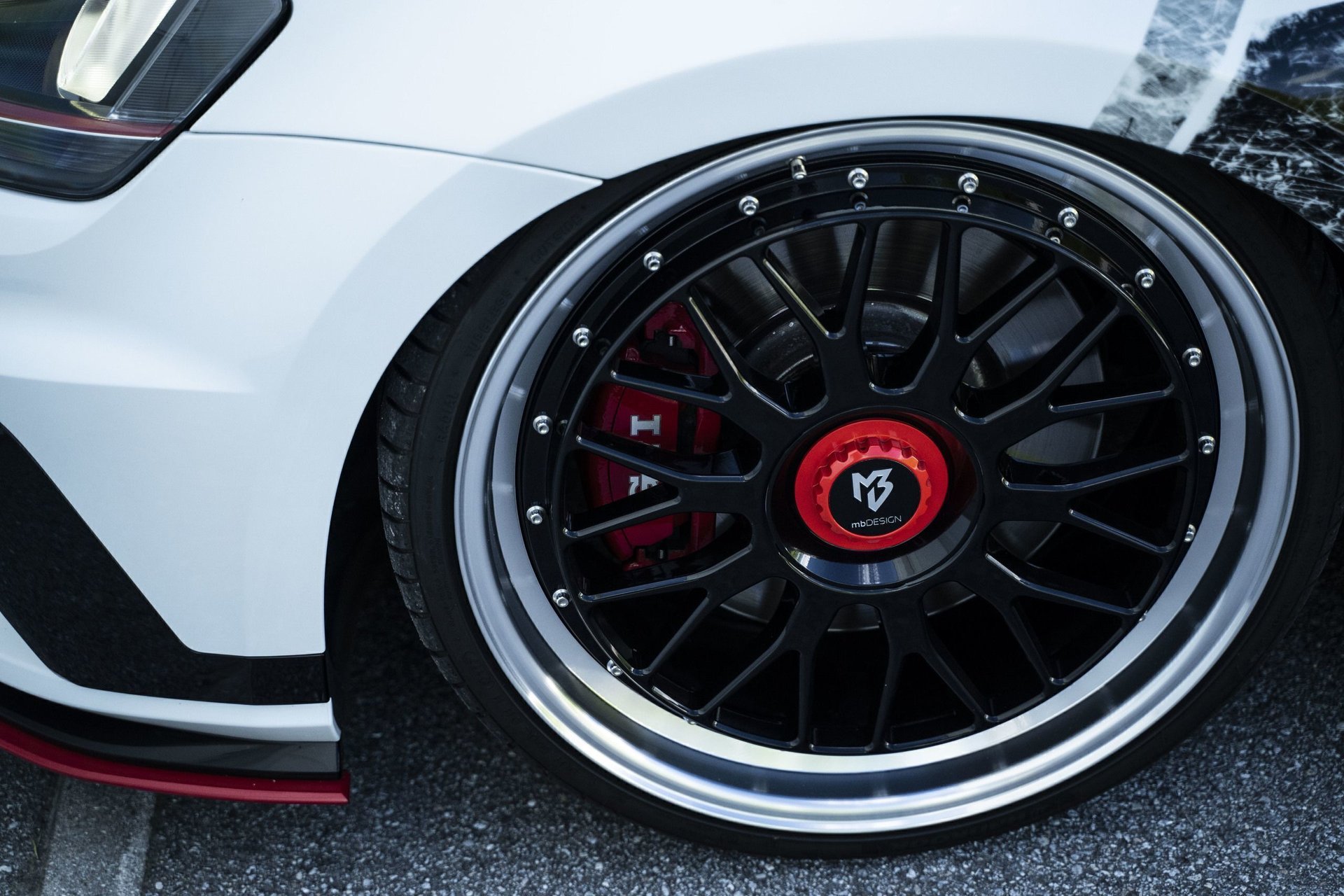 Golf 7 GTI Performance with mbDESIGN 20 inch wheels