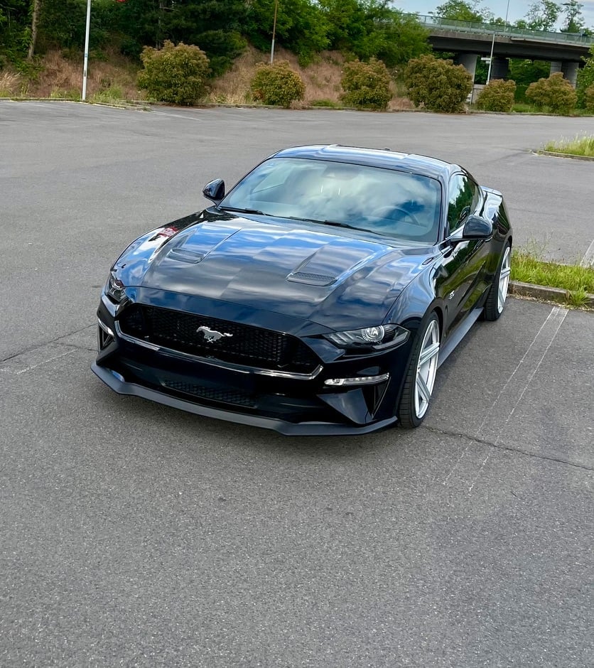 FORD Mustang LAE with mbDESIGN KV1 Wheels