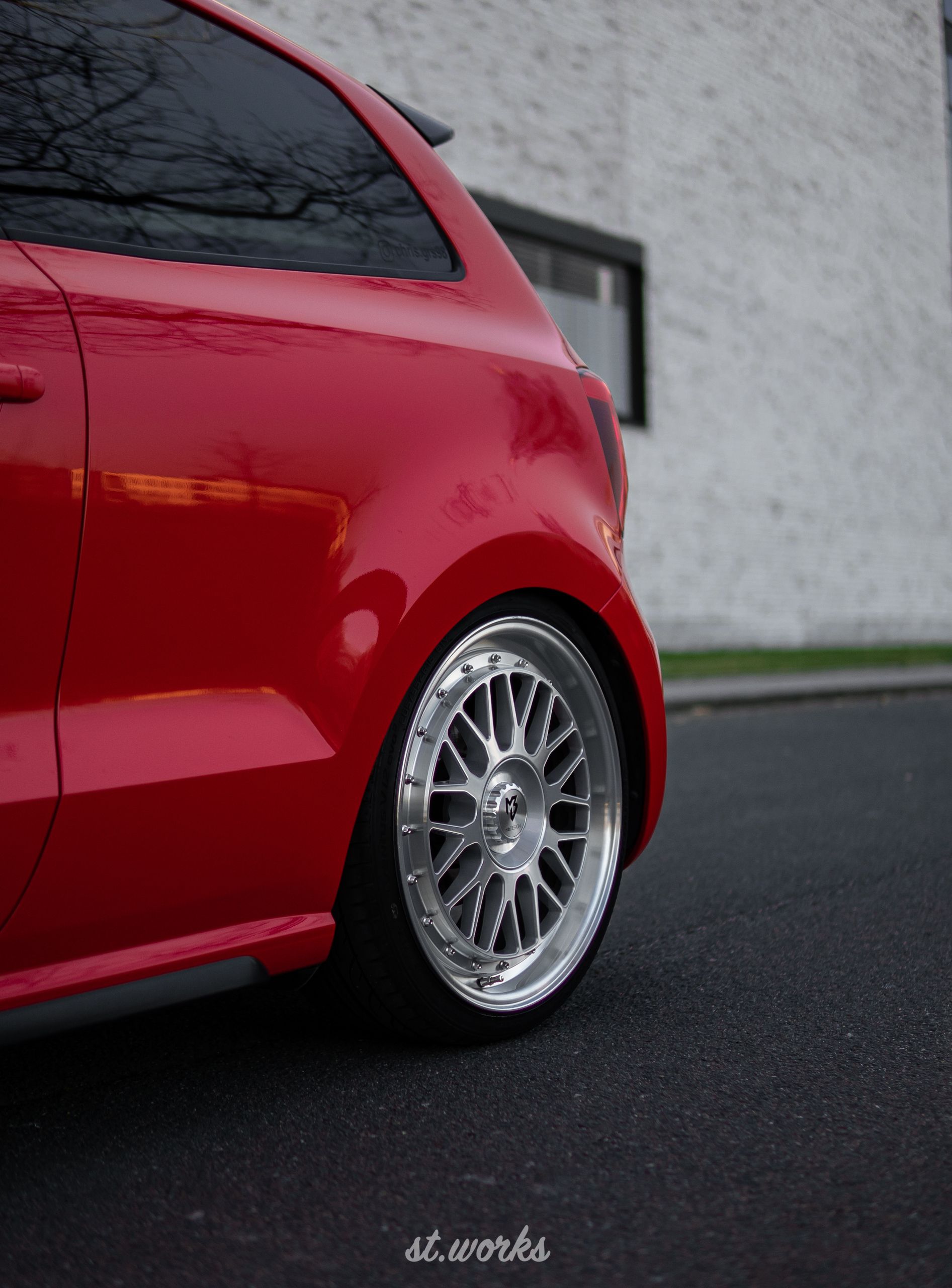 VOLKSWAGEN Polo 6R LV1 silber glänzend voll poliert