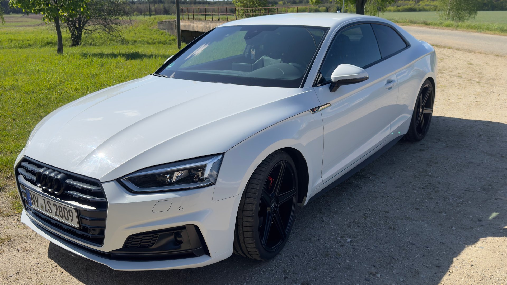 AUDI A5 Coupe B8(B9) 40 TFSI with Wheels - Perfect Blend of Style and Performance