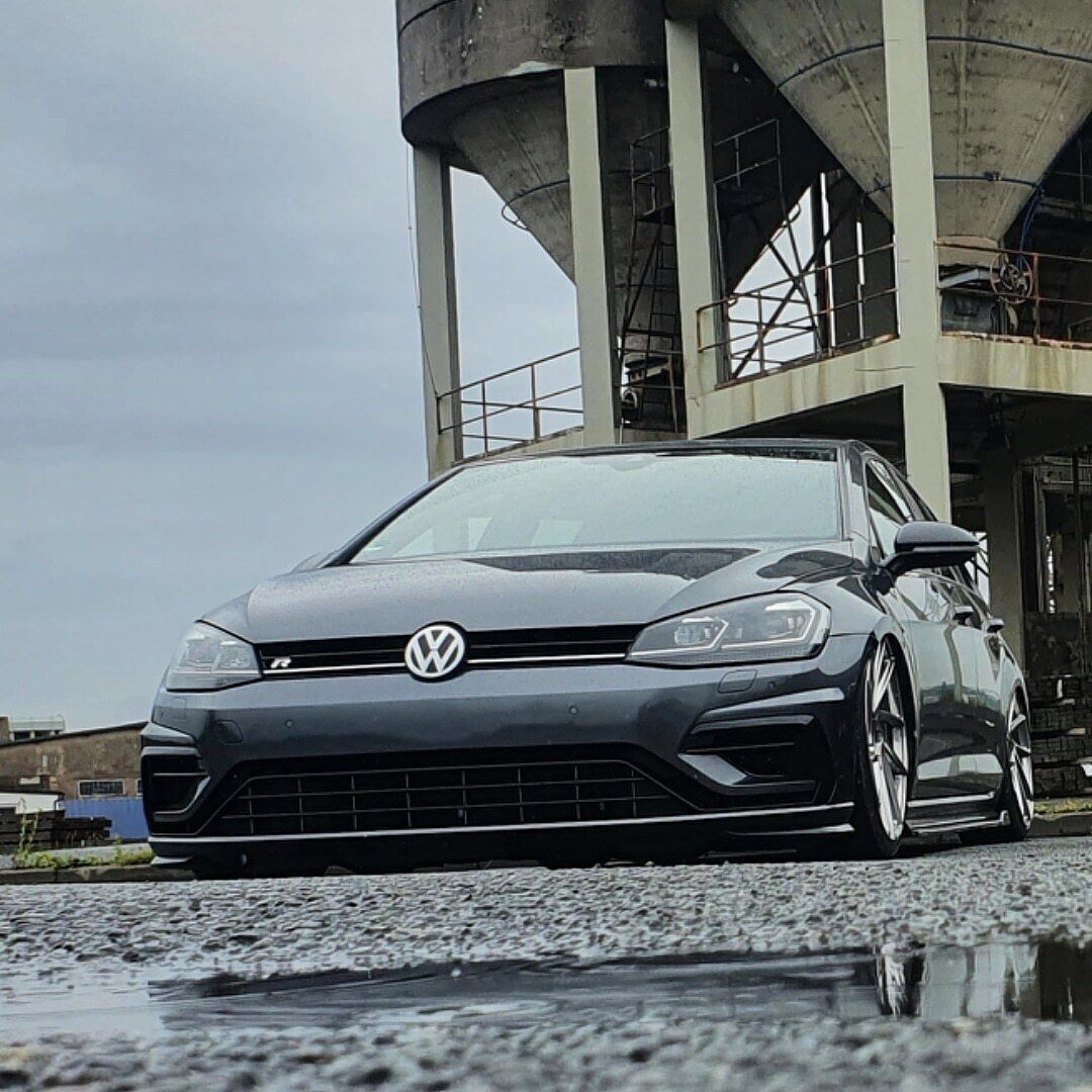 VOLKSWAGEN Golf 7 R AU - KV2 silber glänzend
