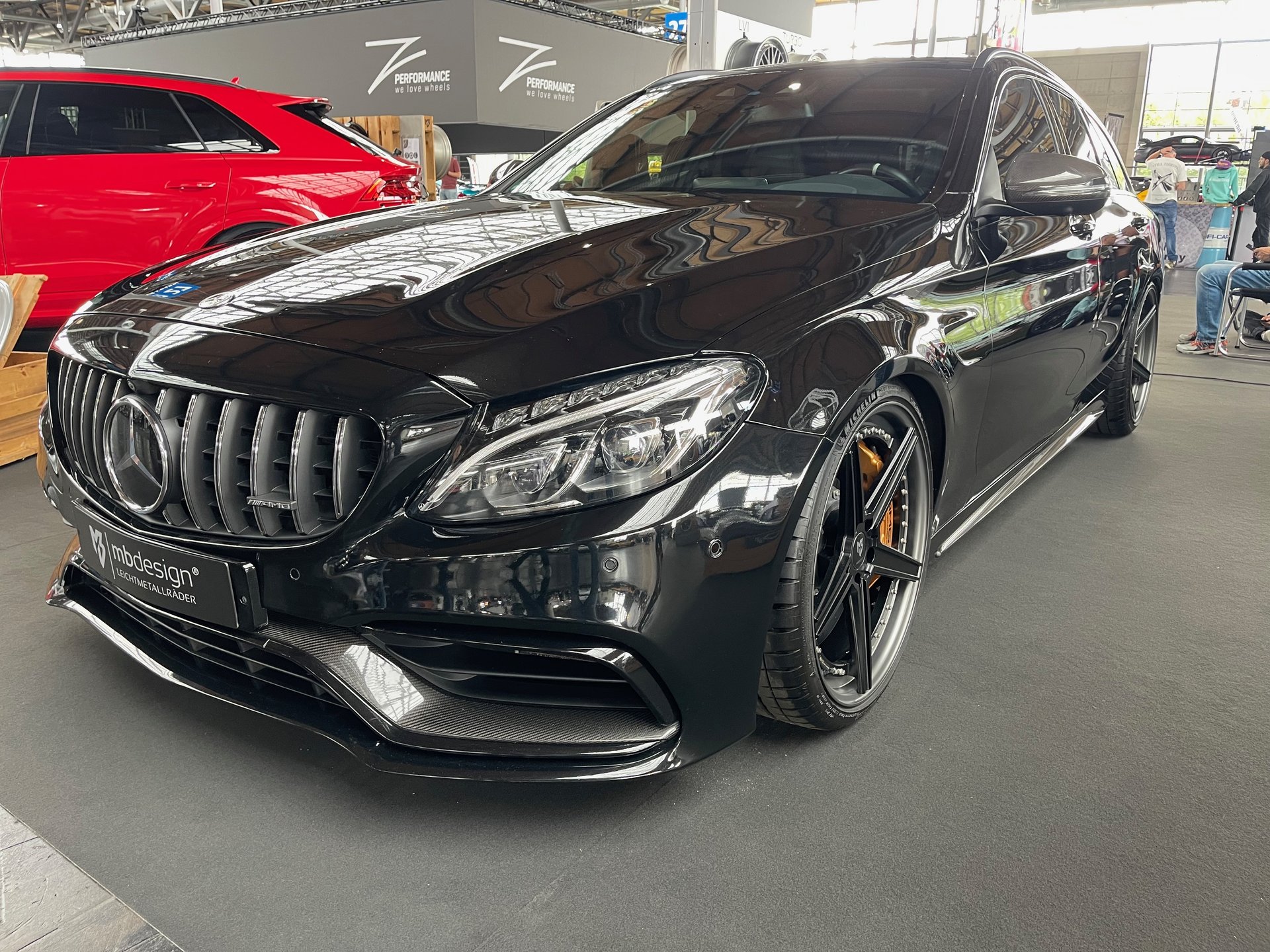 MERCEDES-BENZ C-Class T-Model AMG with mbDESIGN 20 inch wheels