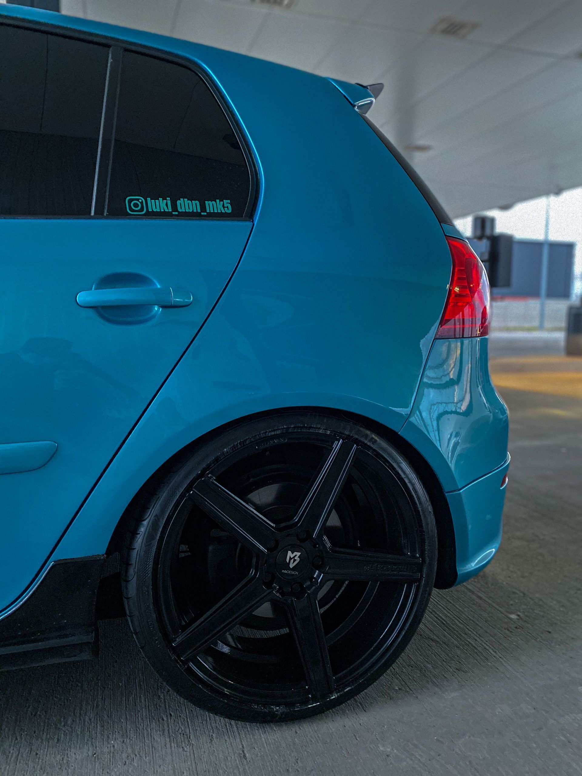 VOLKSWAGEN Golf 5 1K KV1 schwarz glänzend