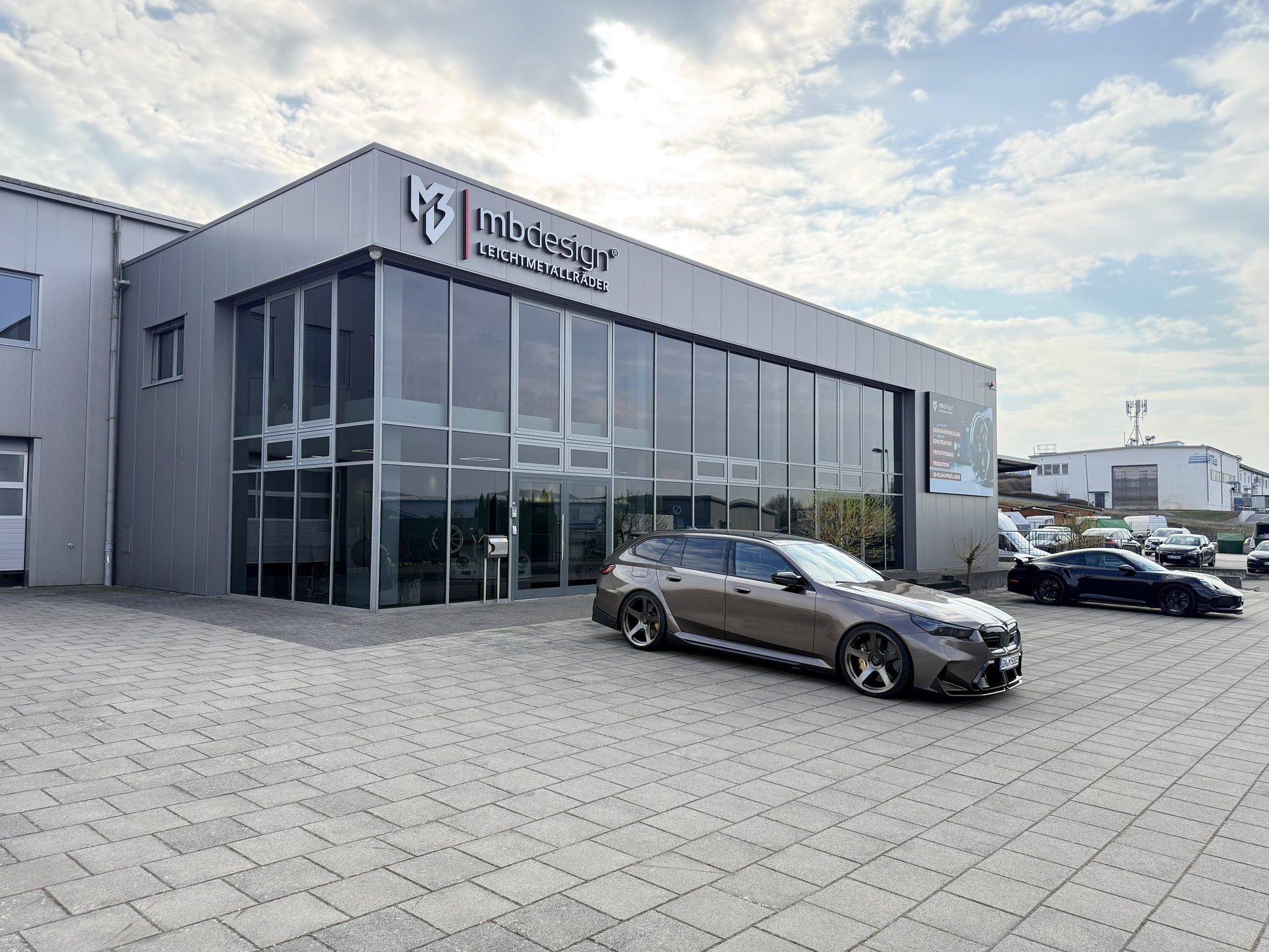 BMW M M5 Touring (G99) G9M 4.4 V8 Plug-in-Hybrid (M Drivers Package) JP Forged roh glänzend poliert