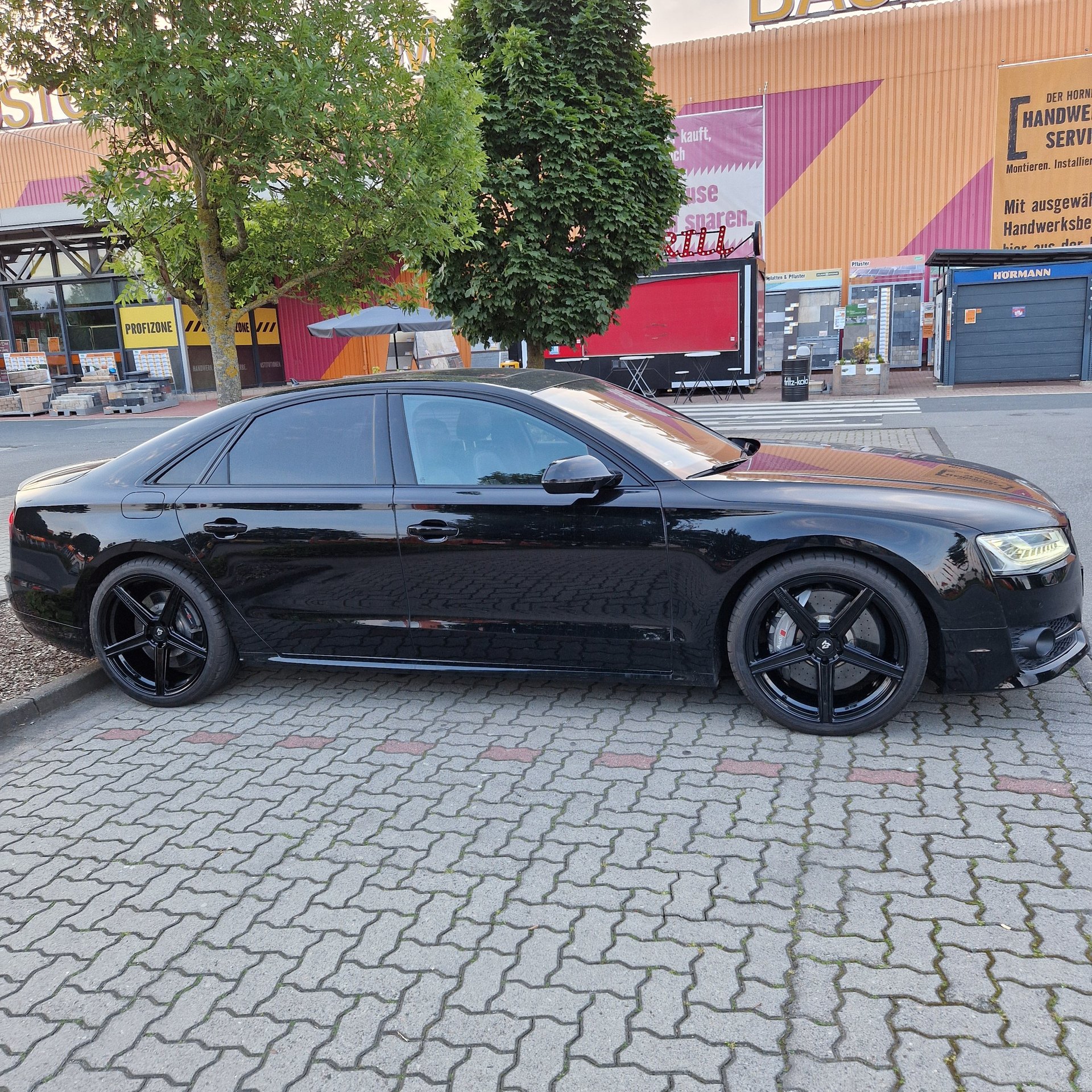 AUDI S8 4H - KV1 S schwarz glänzend
