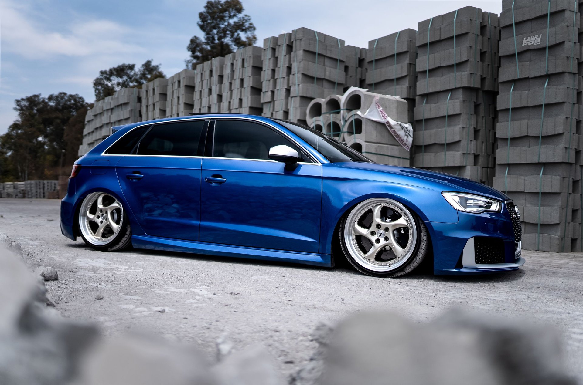 AUDI RS3 Sportback 8V - TURBO S champagner glänzend poliert