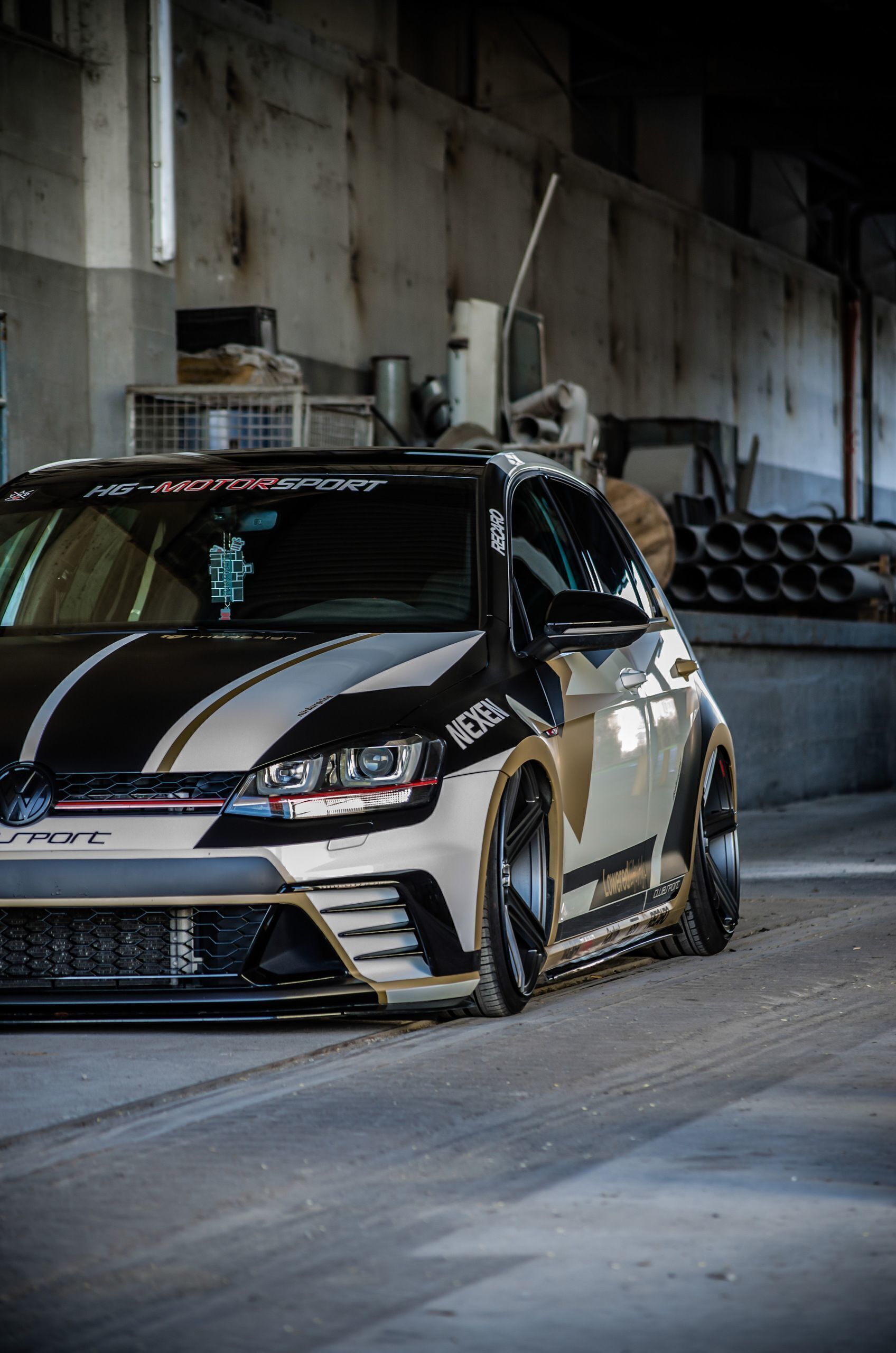 VOLKSWAGEN Golf 7 AU - KV1 grau matt