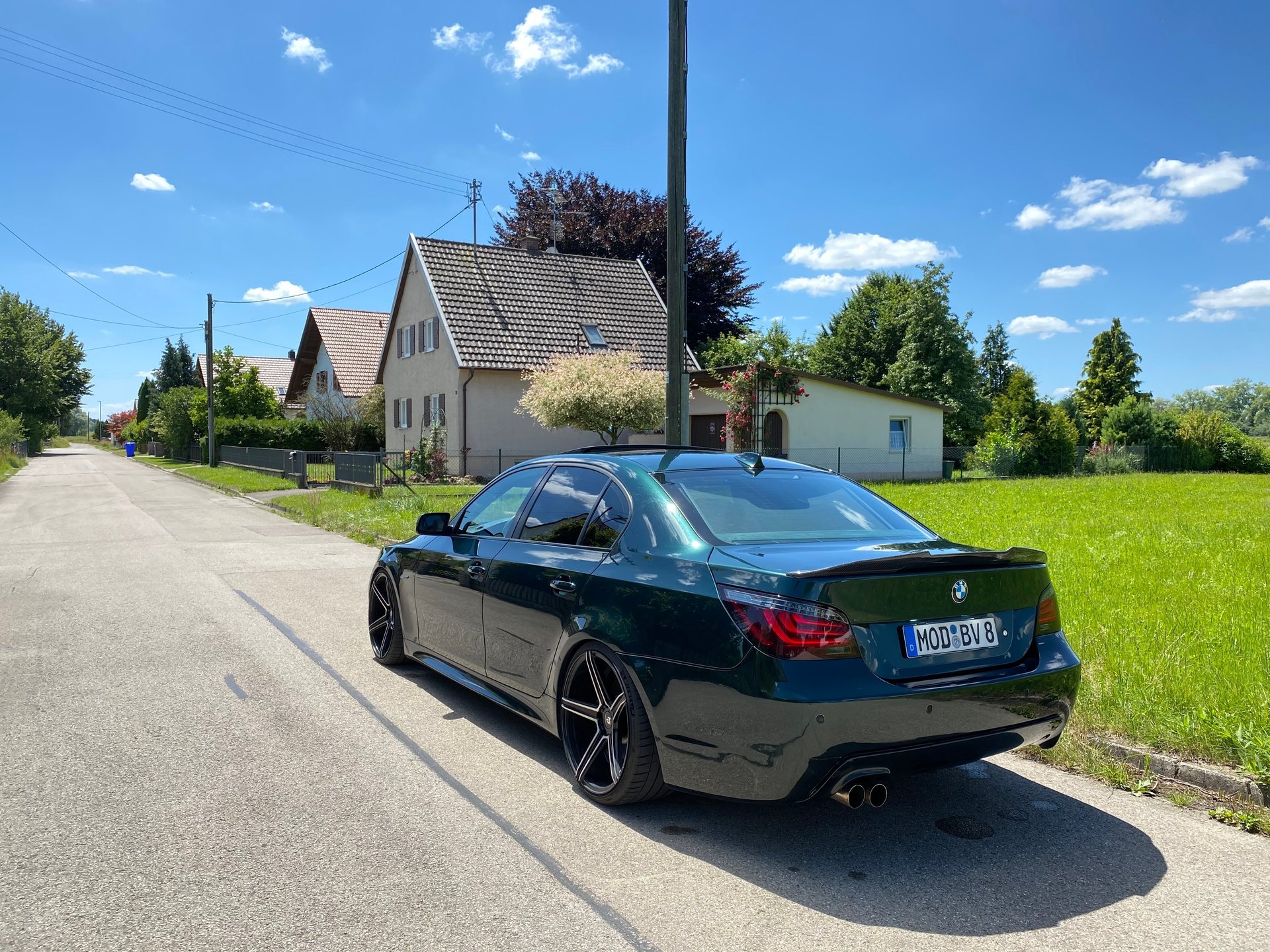 BMW 5er 560L KV1 schwarz matt poliert