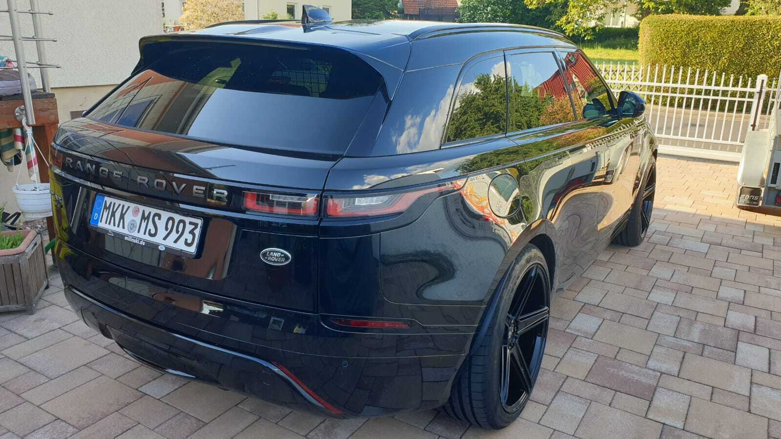 LAND ROVER Range Rover Velar LY KV1 schwarz glänzend