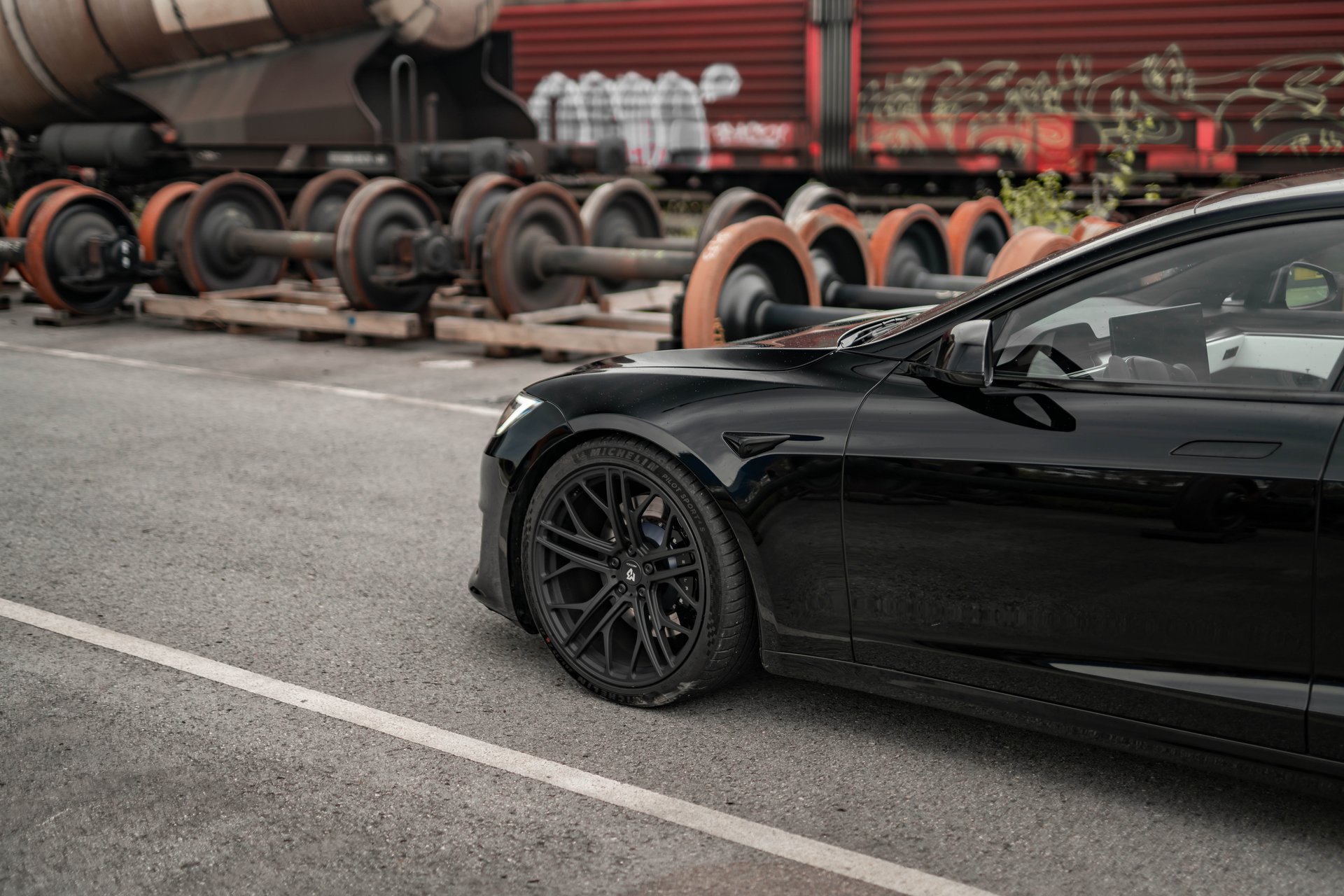 TESLA Model S 004 - SF1 schwarz glänzend