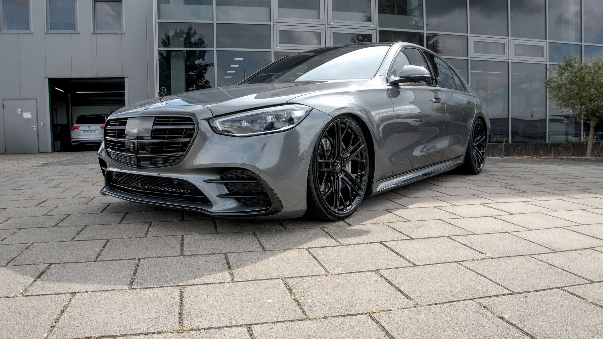 MERCEDES-BENZ S-Klasse R2S 