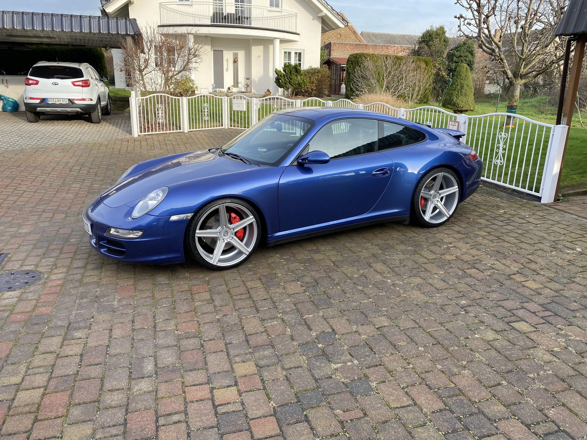 PORSCHE 911 Cabrio 997 - KV1 silber glänzend