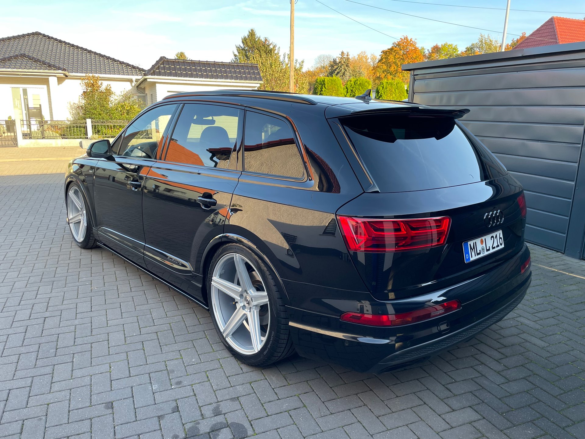 AUDI Q7 3.0 TDI Quattro – mbDESIGN 22 inch wheels & complete sets