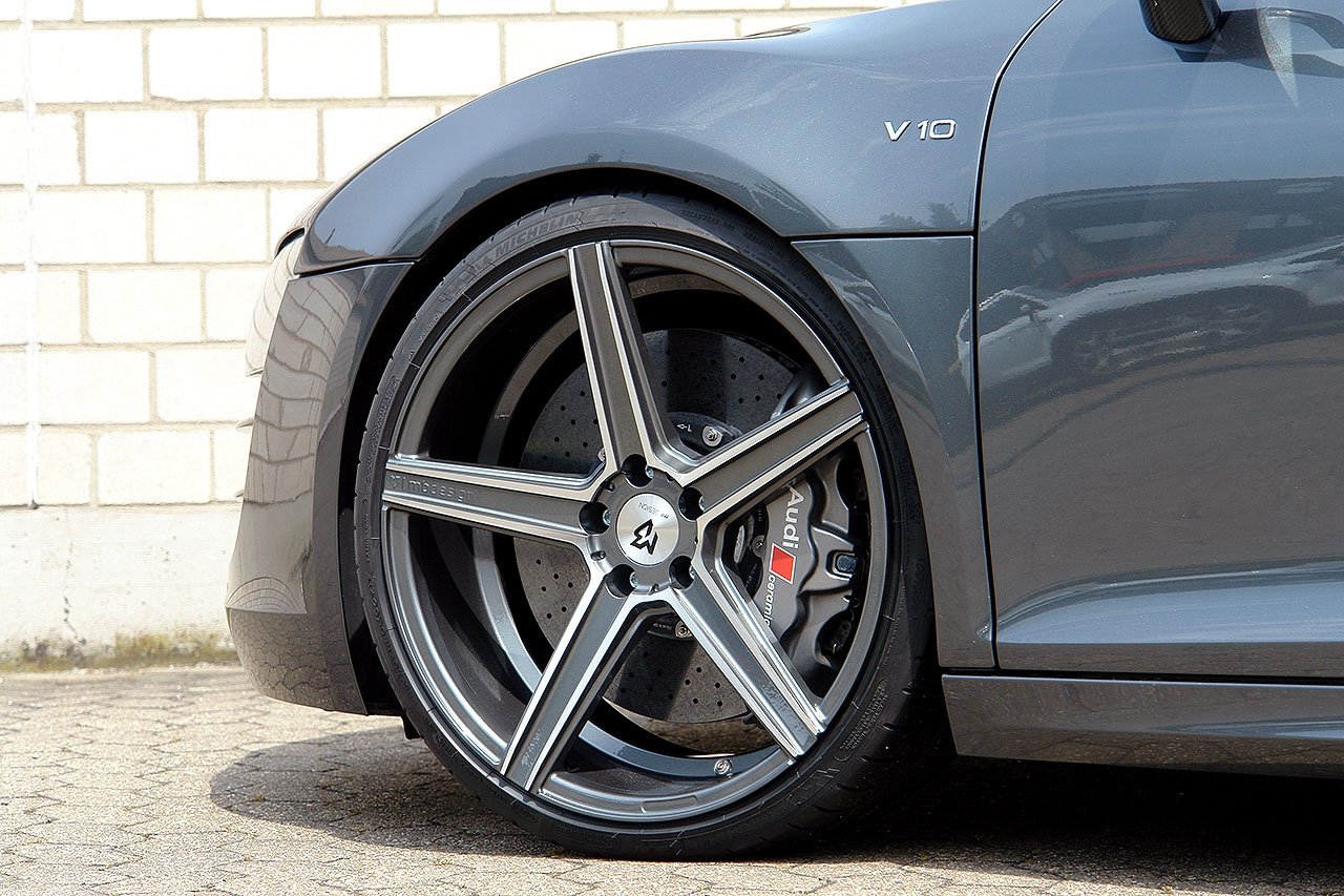 Sportwheels KV1 Auto 9x20 + 12x20 in Grey Polish – Auto Ansicht Seite Vorne