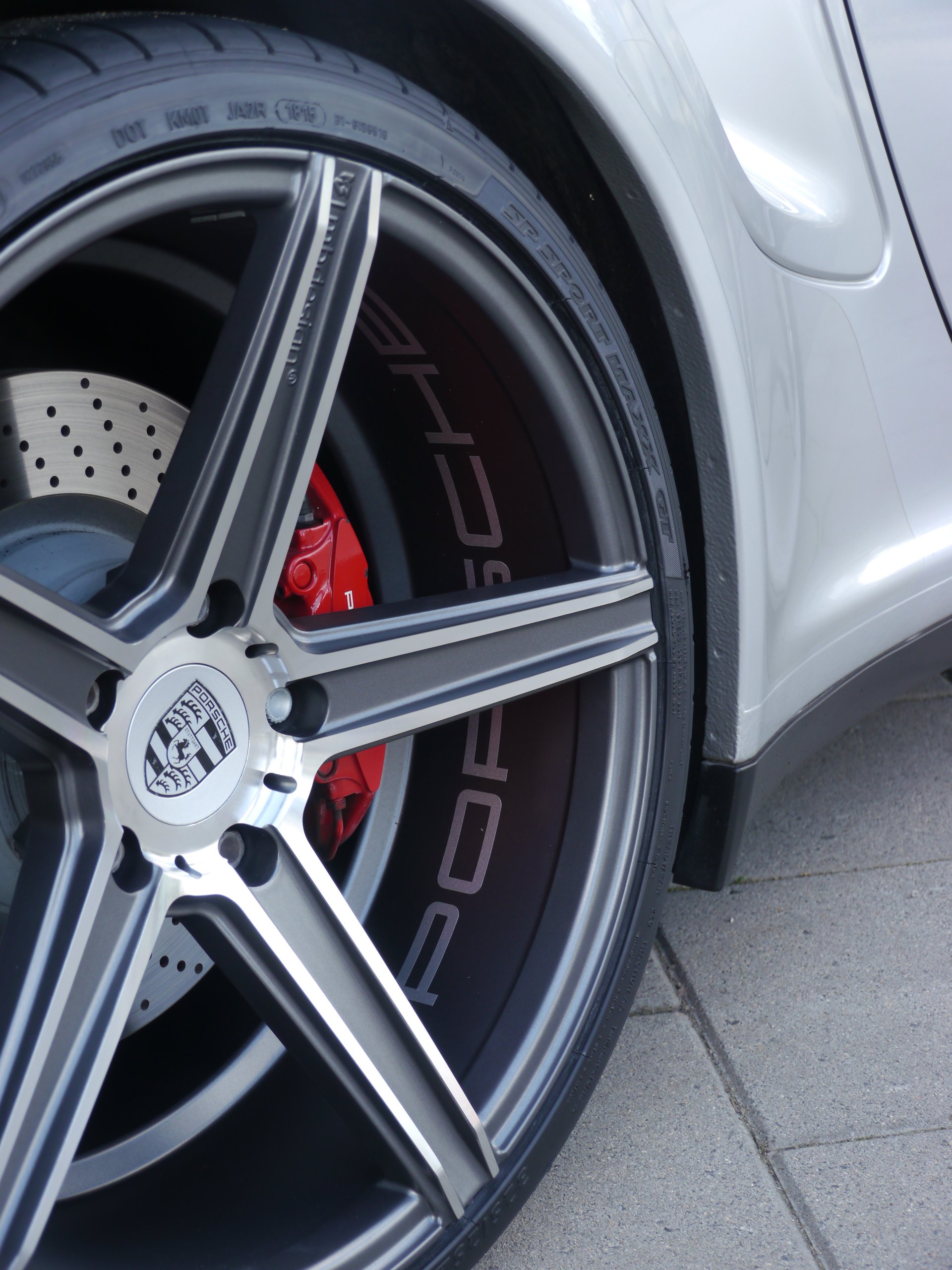 mbDESIGN 20-inch wheels for Porsche 911 Turbo (997) – Special Finish