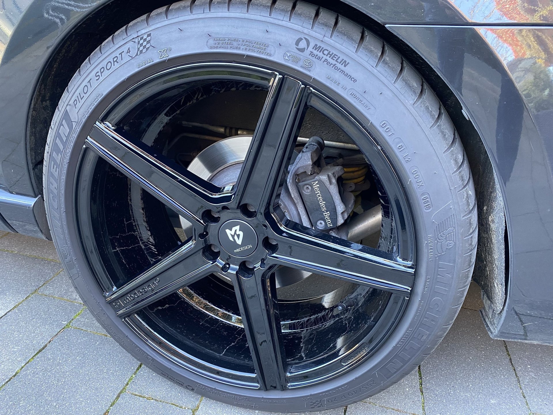 MERCEDES-BENZ Marco Polo 639/2 KV1 schwarz glänzend