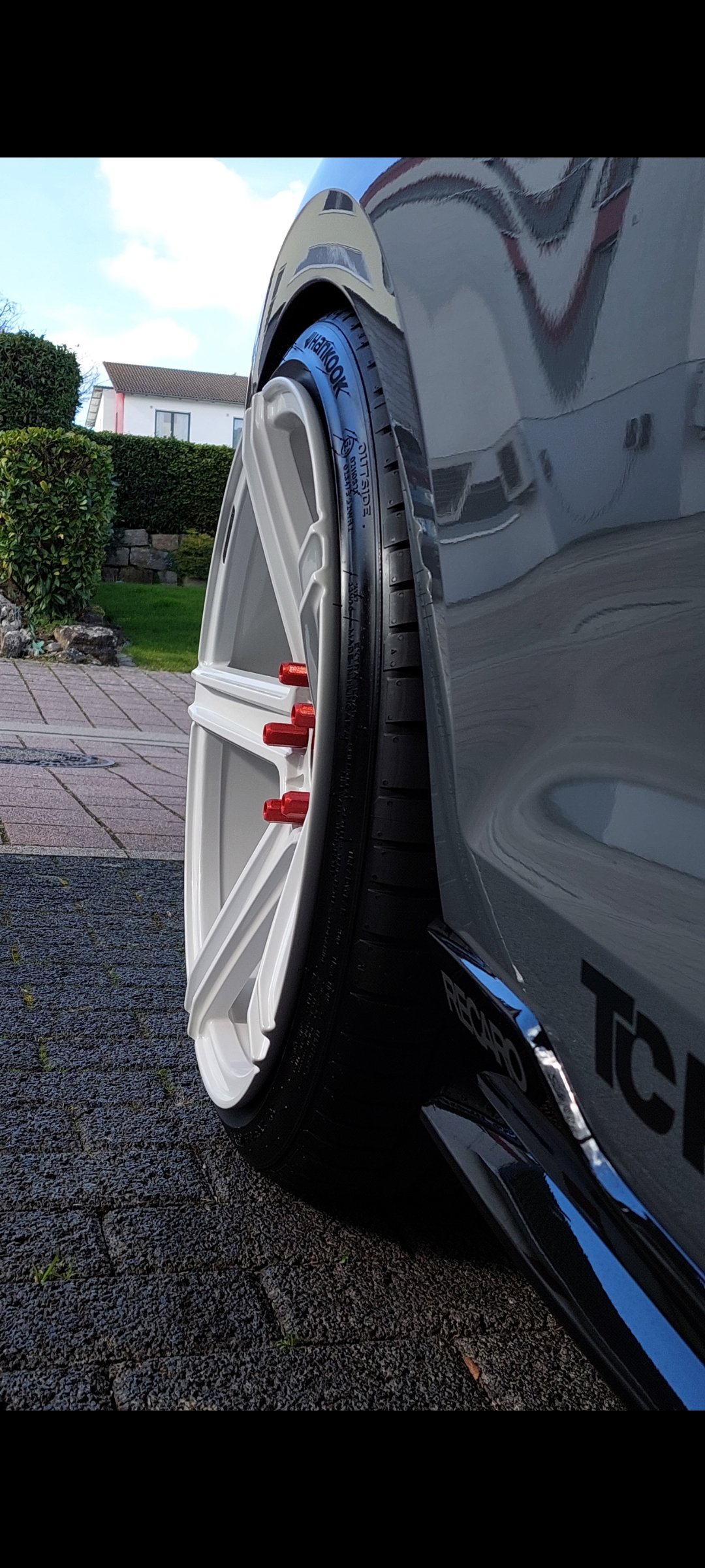 VOLKSWAGEN Golf 7 GTI TCR mit 19 Zoll KV1 Rädern von mbDESIGN