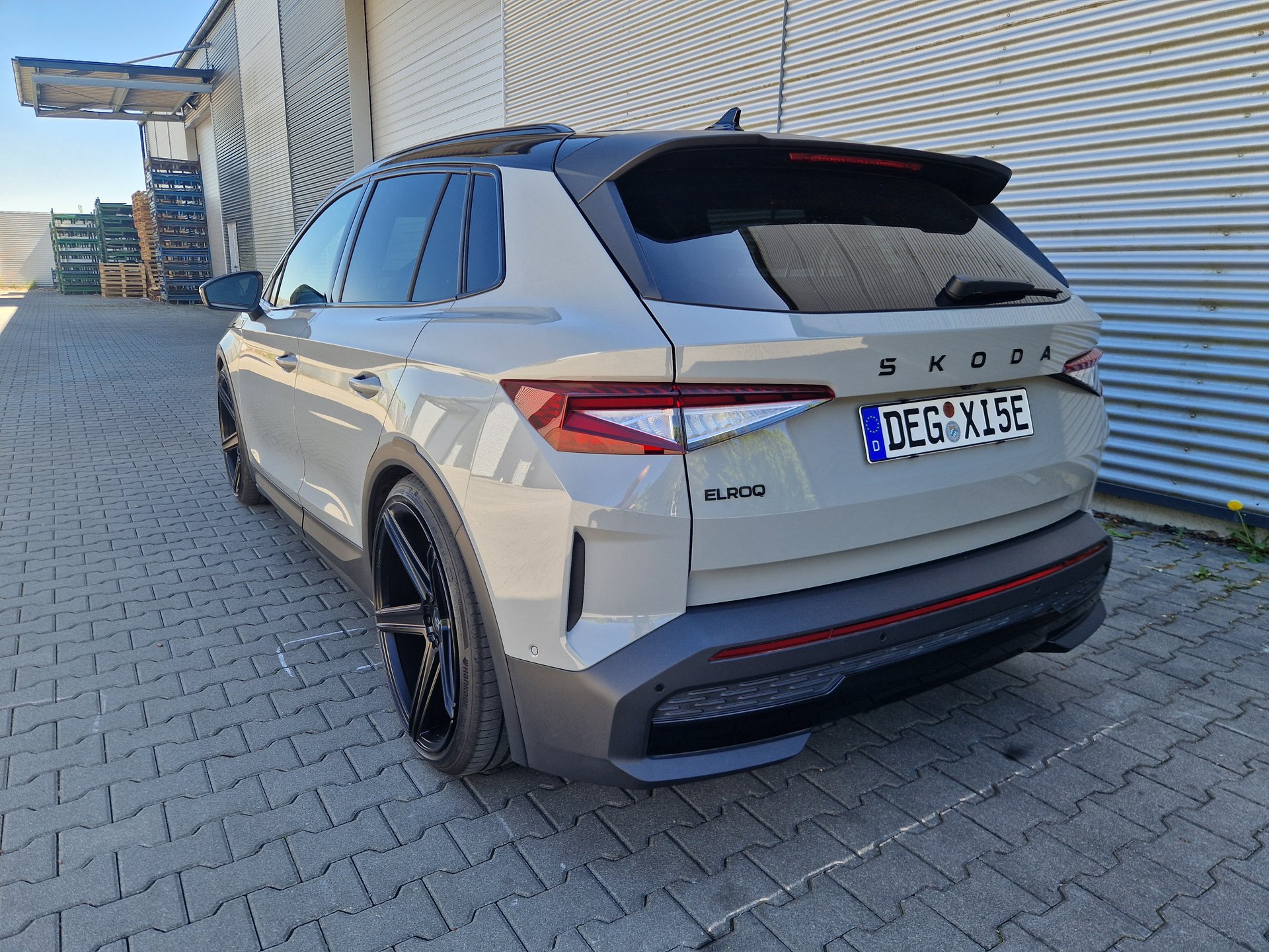 SKODA Elroq NY RS KV1 schwarz seidenmatt