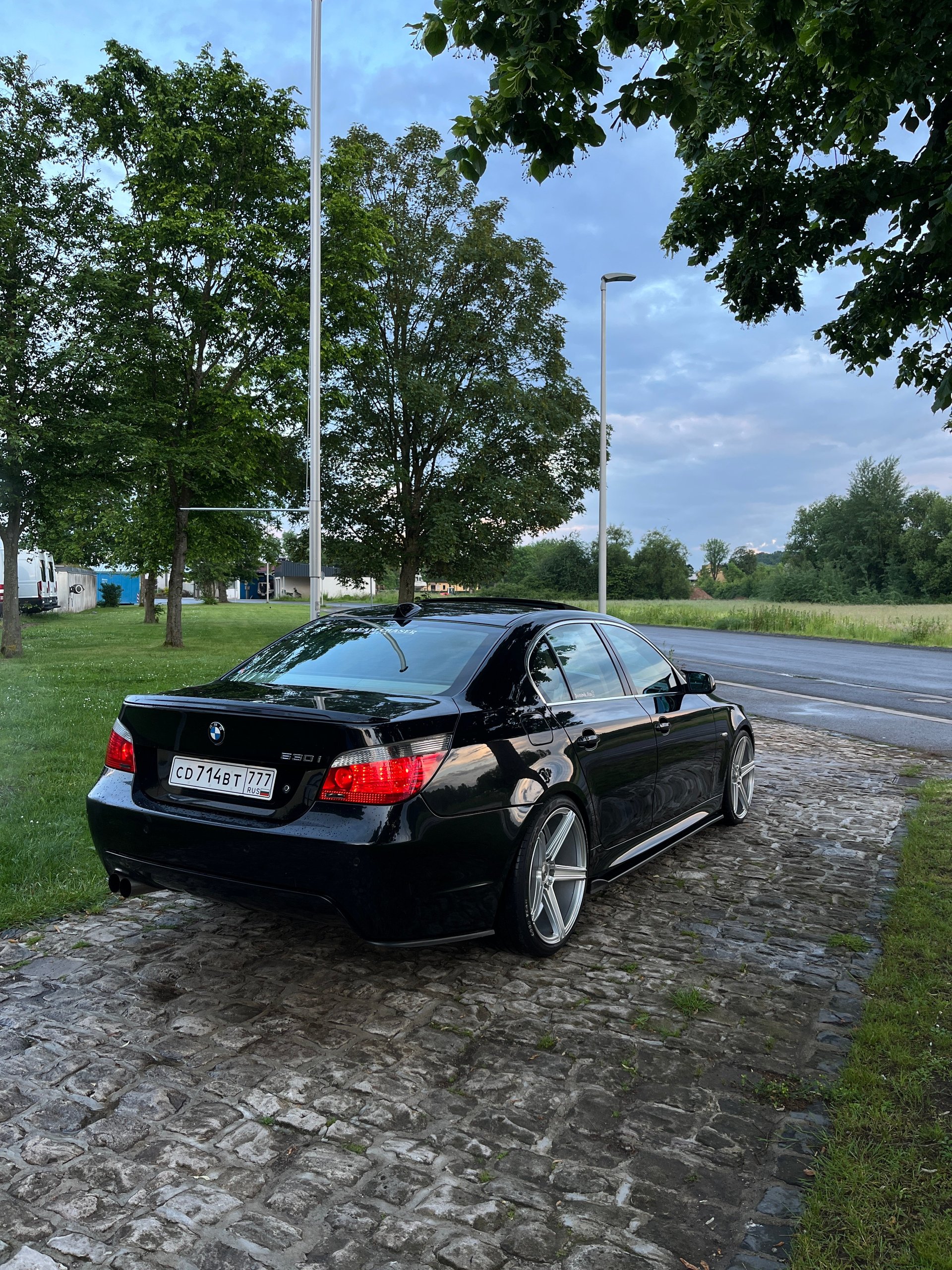 BMW 5er 560L - KV1 silber glänzend