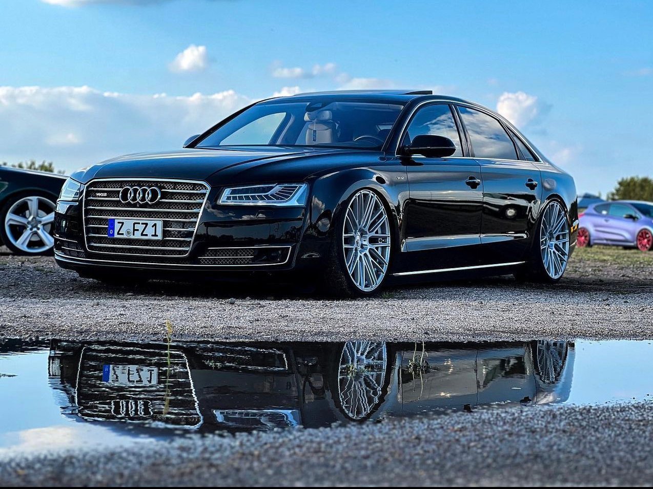 AUDI A8 with mbDESIGN 22-inch alloy wheels & complete set