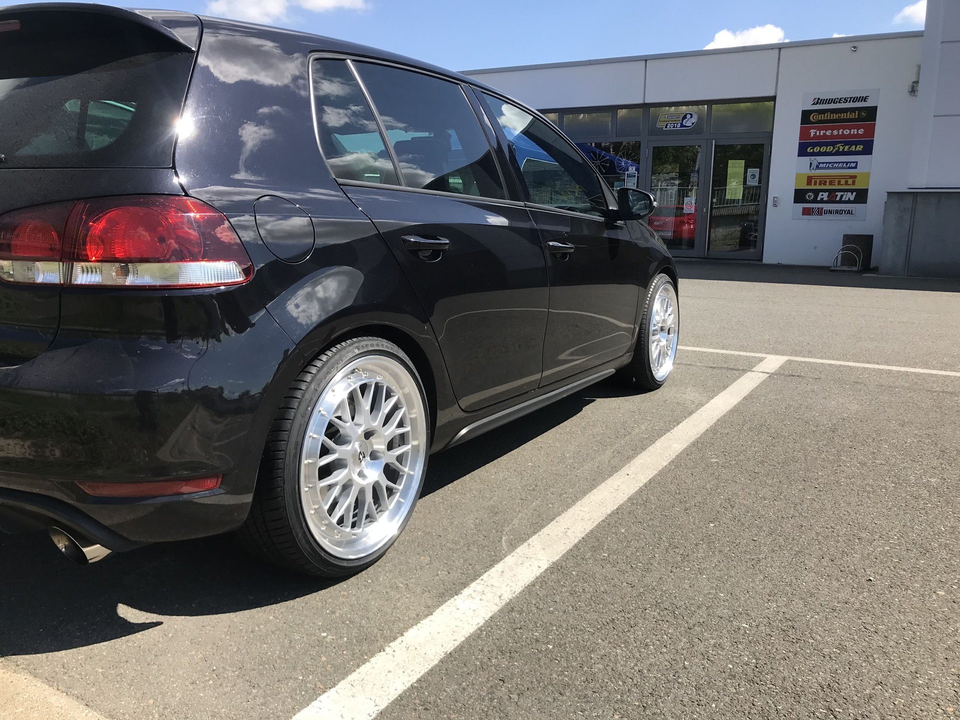 VOLKSWAGEN Golf 6 1K - LV1 silber glänzend voll poliert