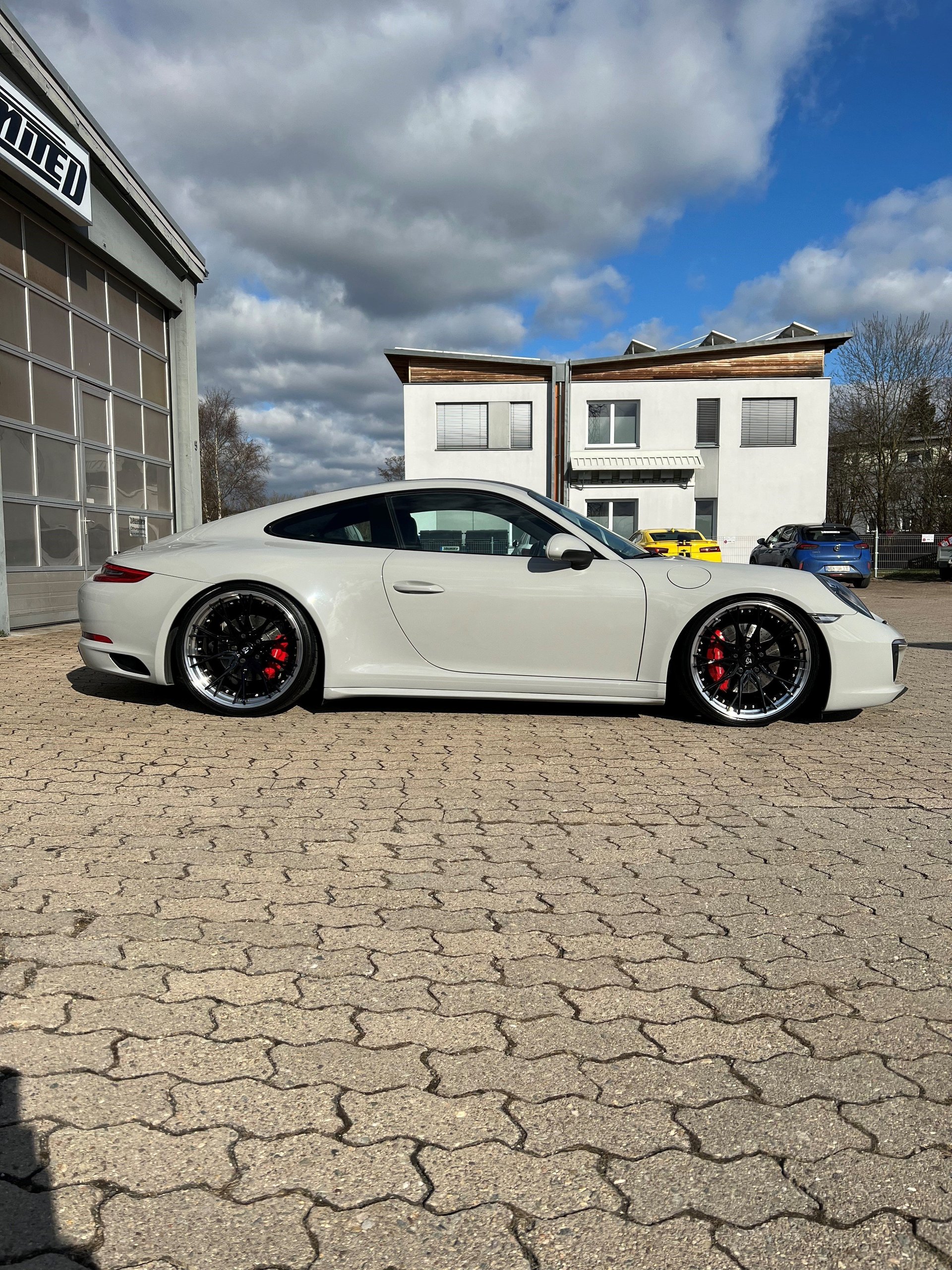 PORSCHE 911 Cabrio 991 